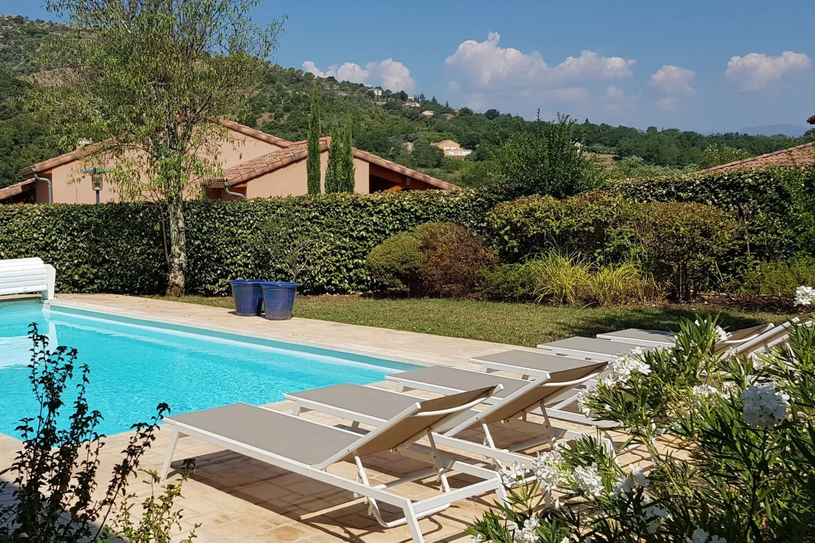 Villa Ardèche-View summer
