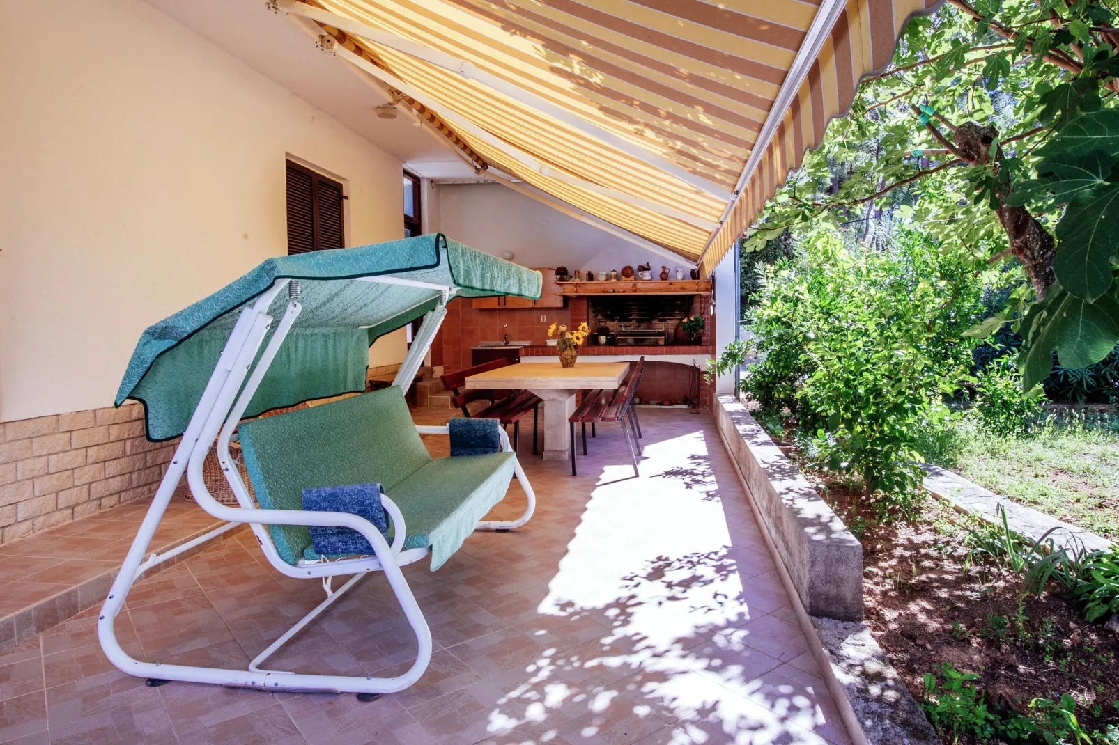 Apartment Jelenka-Gardens summer