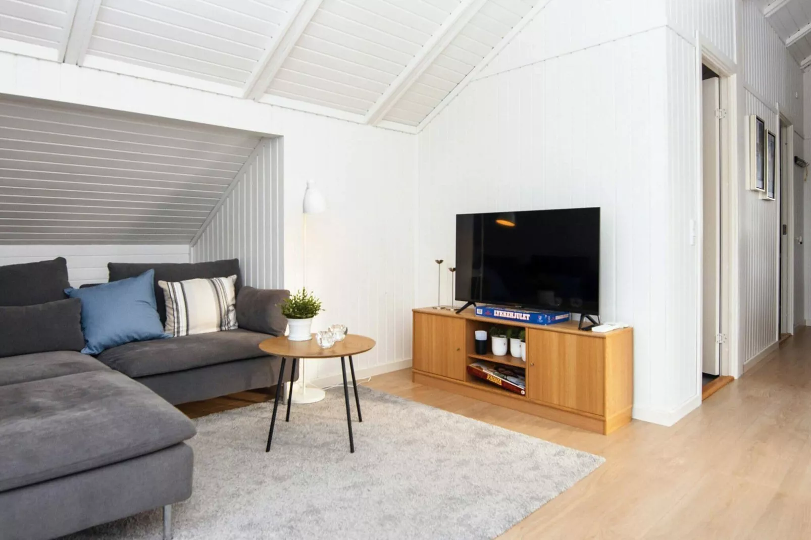 6 person holiday home in Juelsminde-By Traum-Indoor