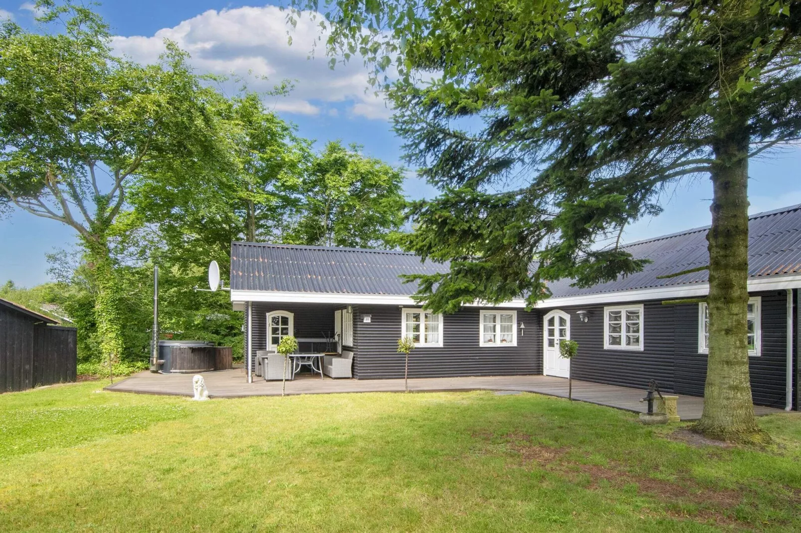 6 person holiday home in Thyholm-By Traum-View