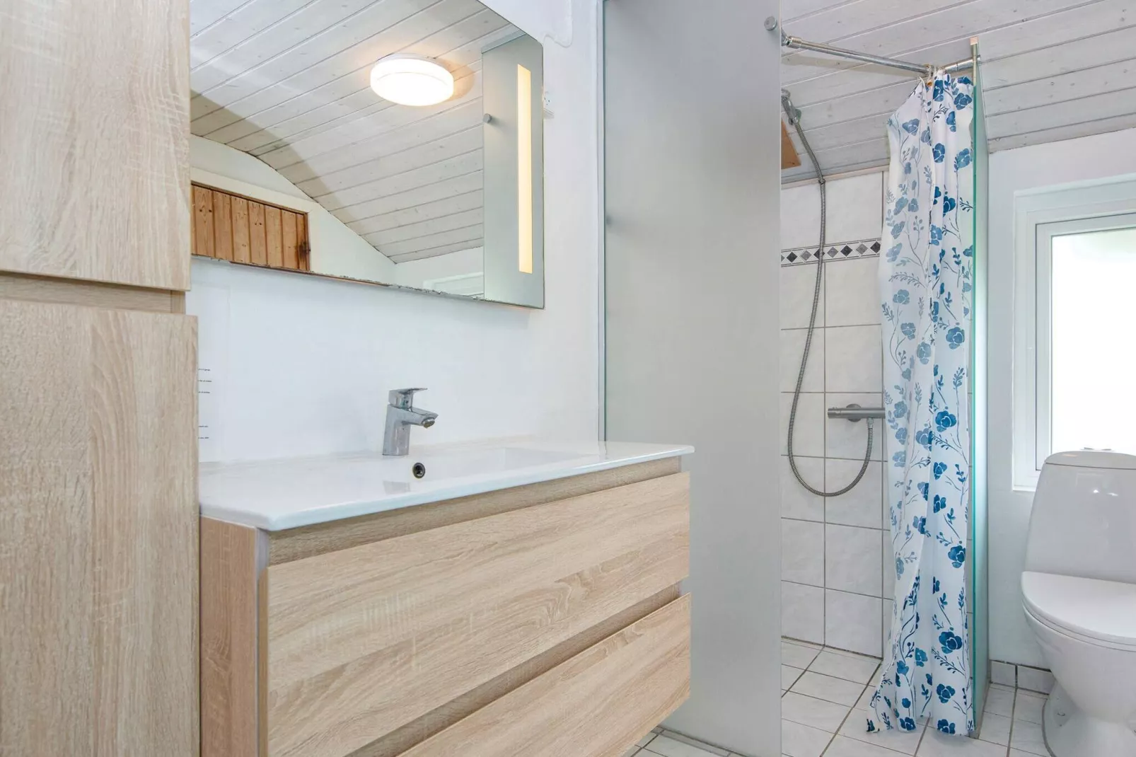12 person holiday home in Nordborg-Indoor