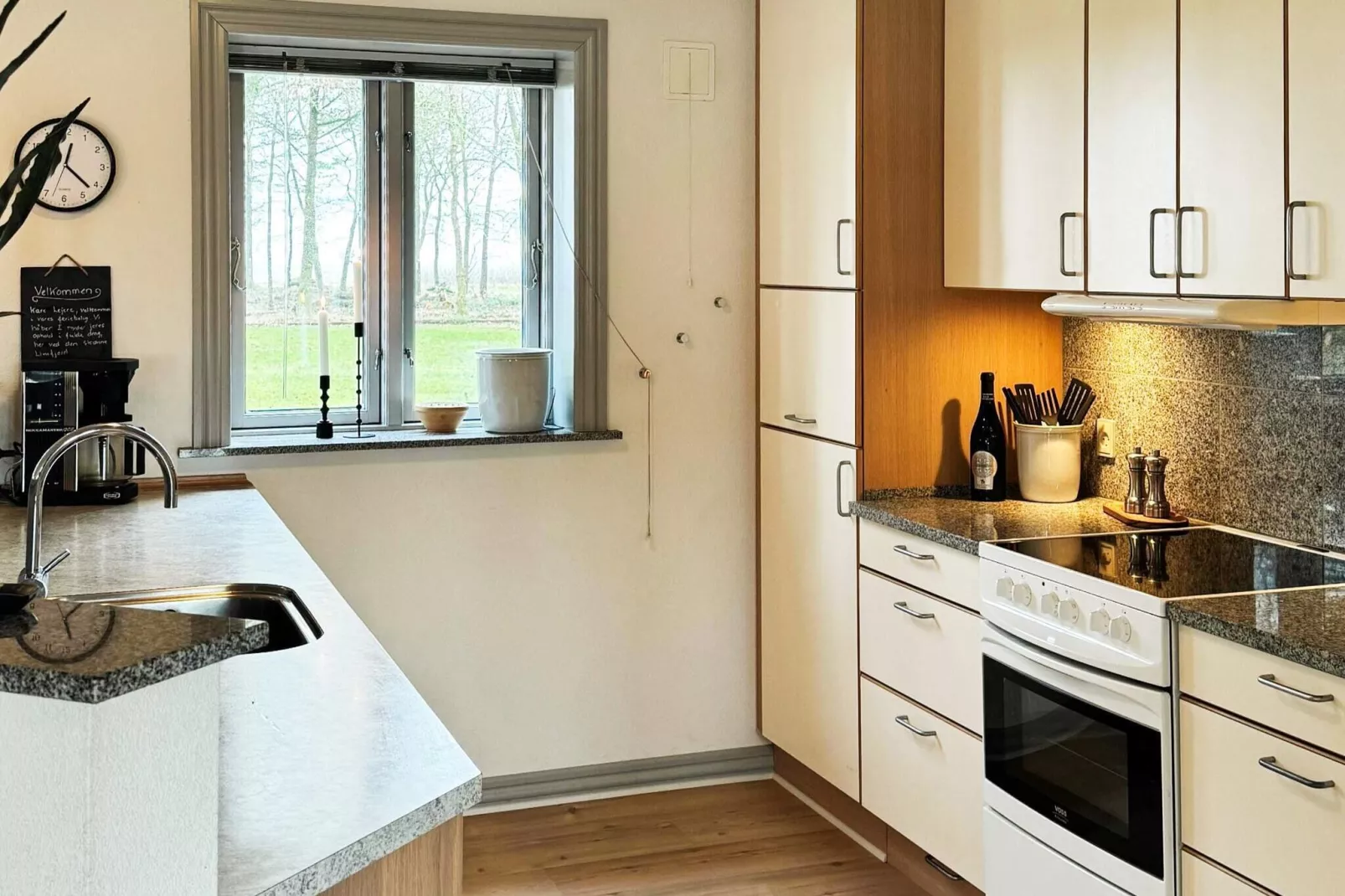 8 person holiday home in Thyholm-By Traum-Indoor
