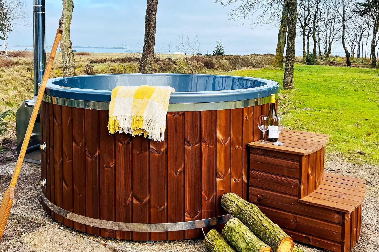 8 person holiday home in Thyholm-By Traum-Spa