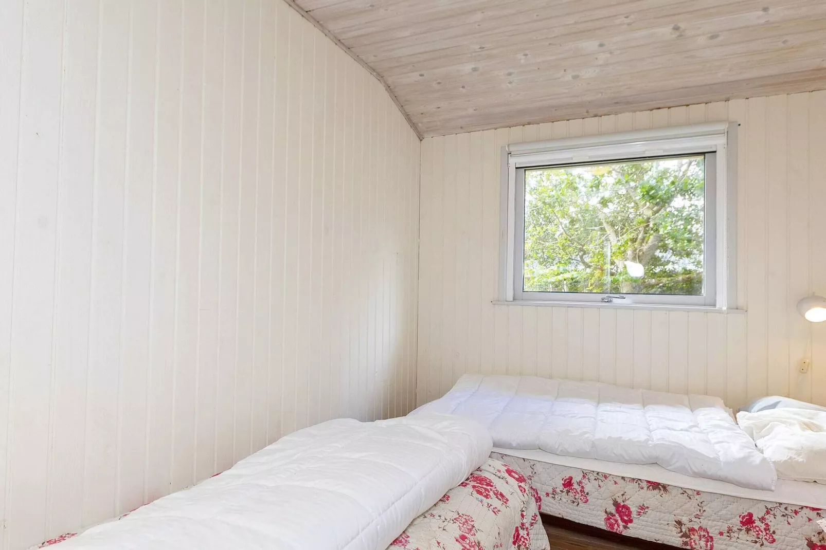 4 person holiday home in Hurup Thy-By Traum-Indoor