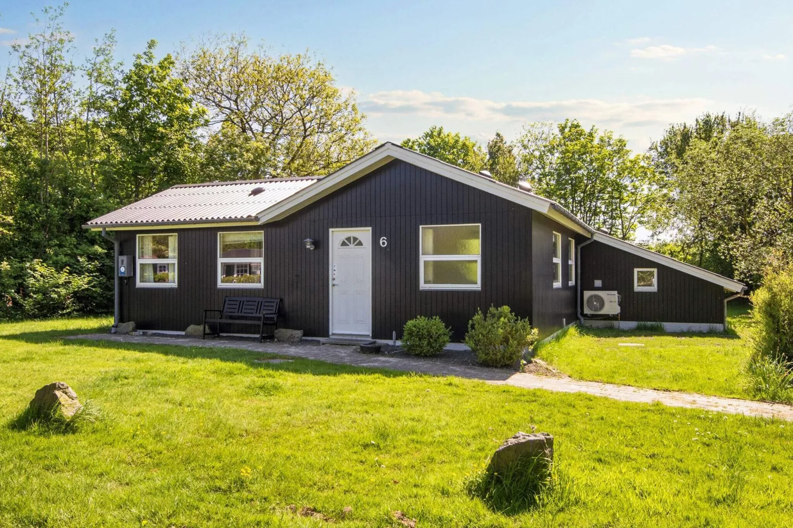 6 person holiday home in Hemmet-By Traum