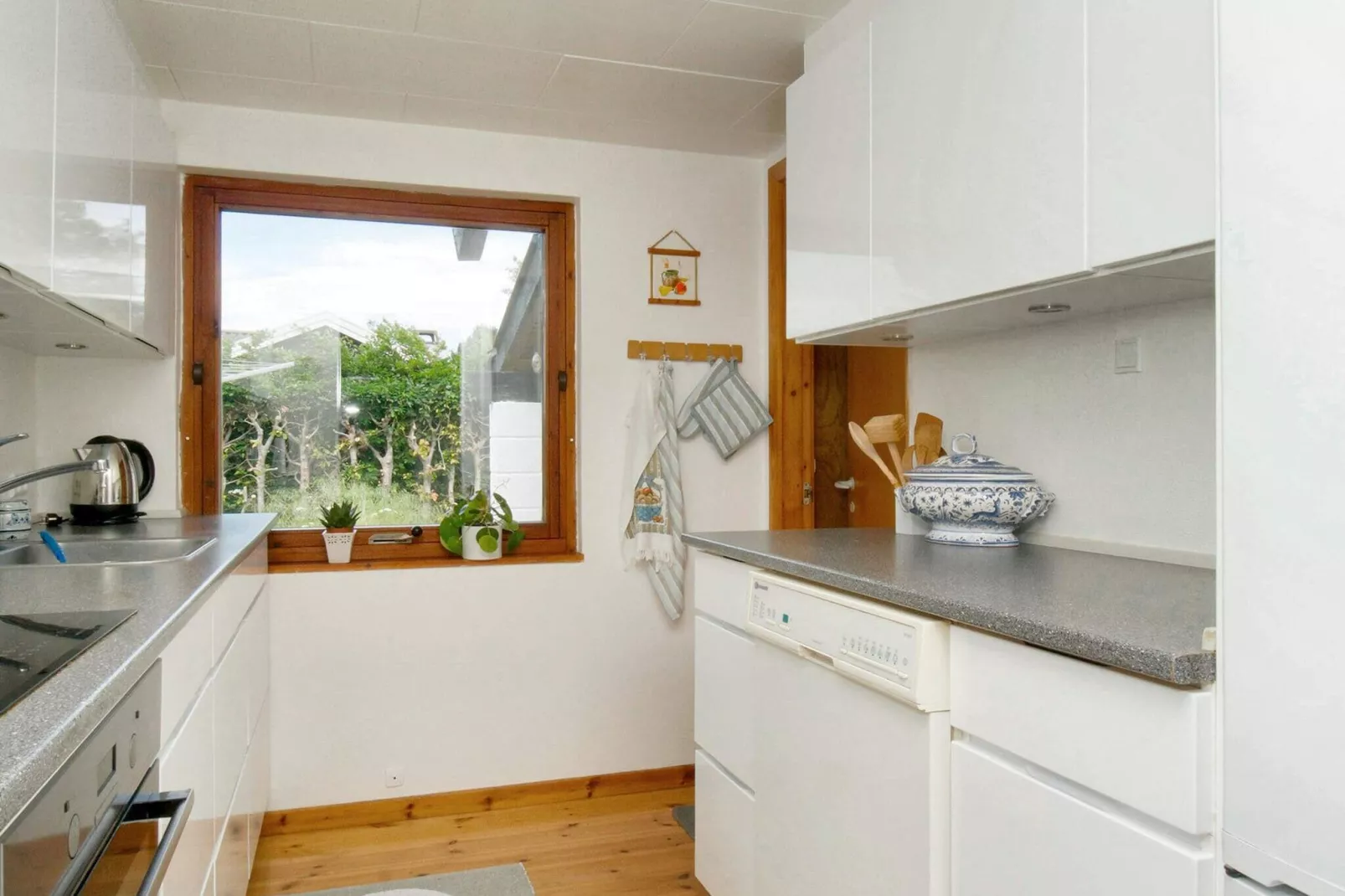 6 person holiday home in Dronningmølle-By Traum-Indoor
