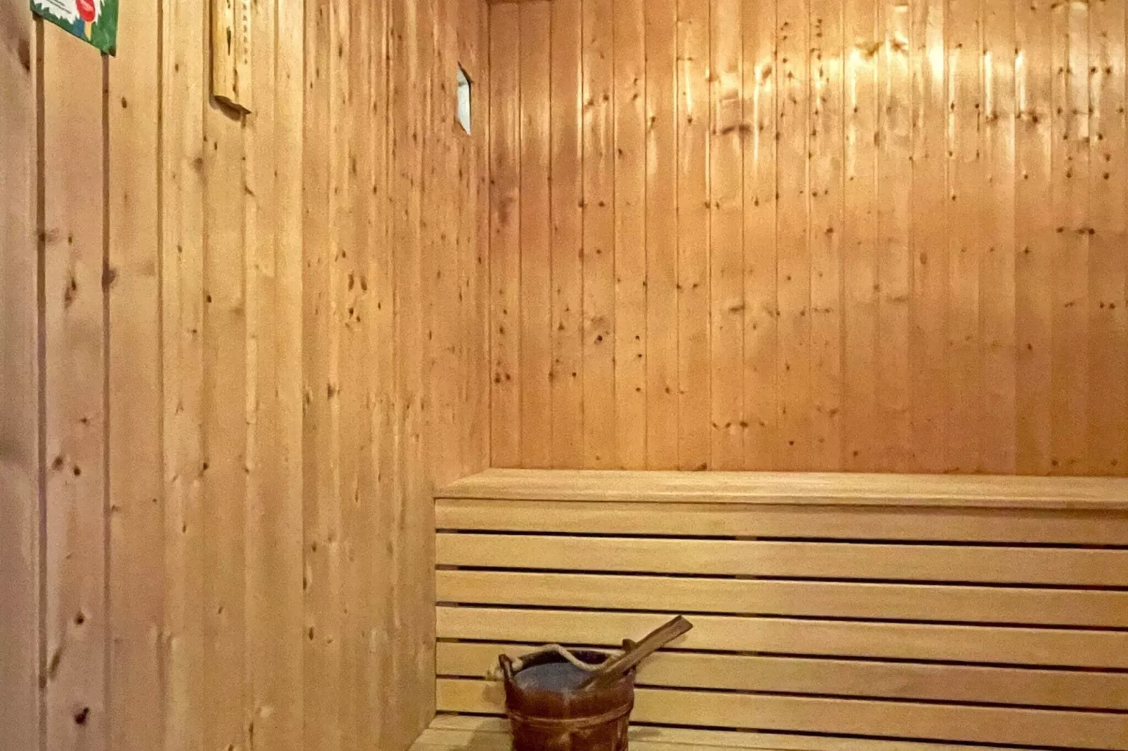 6 person holiday home in MELLERUD-By Traum-Sauna