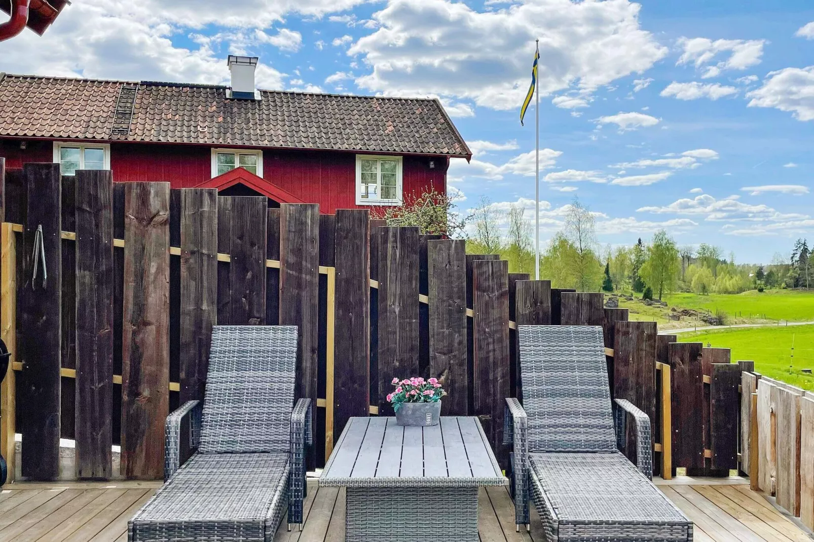 4 Sterne Ferienhaus in Mellösa-By Traum-Außenbereich