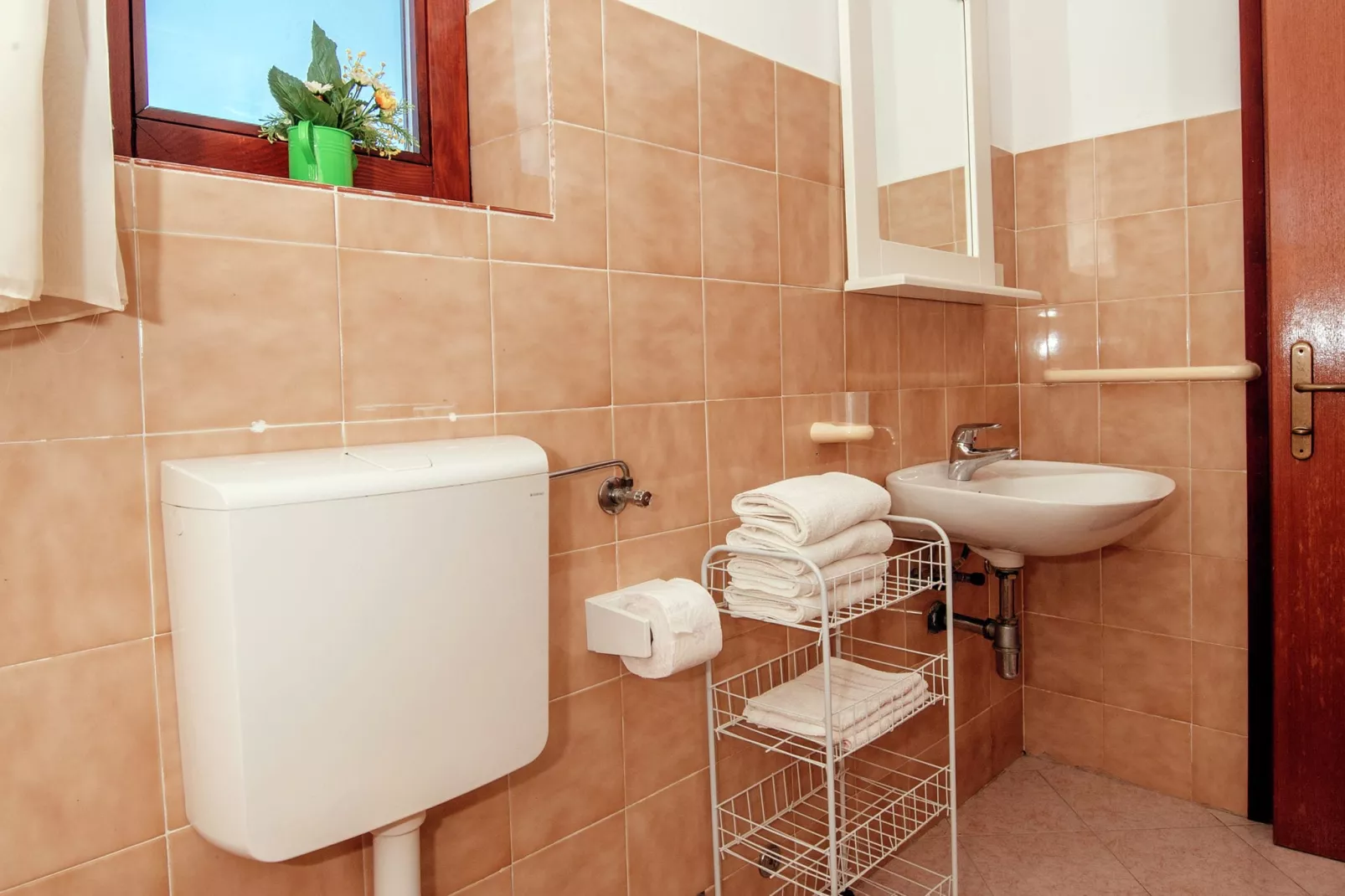 Apartment Pakostane-Bathroom