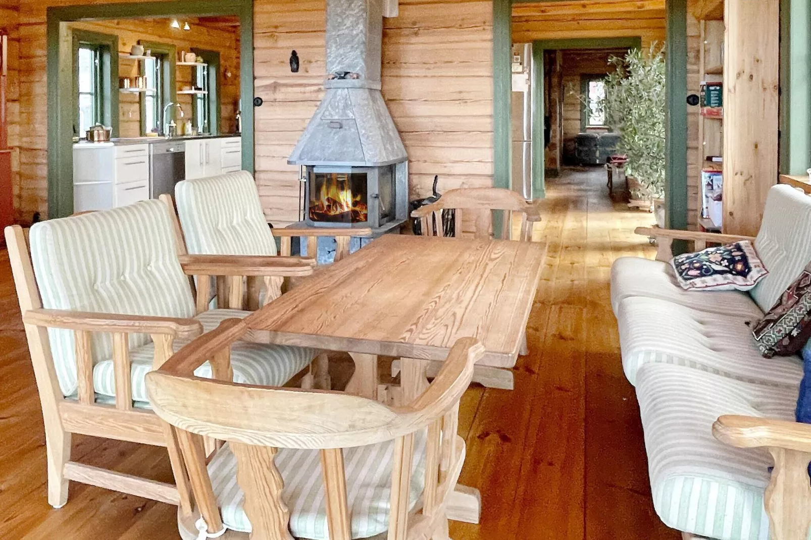 4 Sterne Ferienhaus in YNGSJÖ-By Traum-Innen
