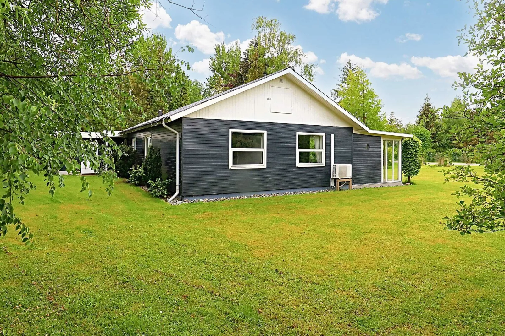 6 person holiday home in Idestrup-By Traum-View