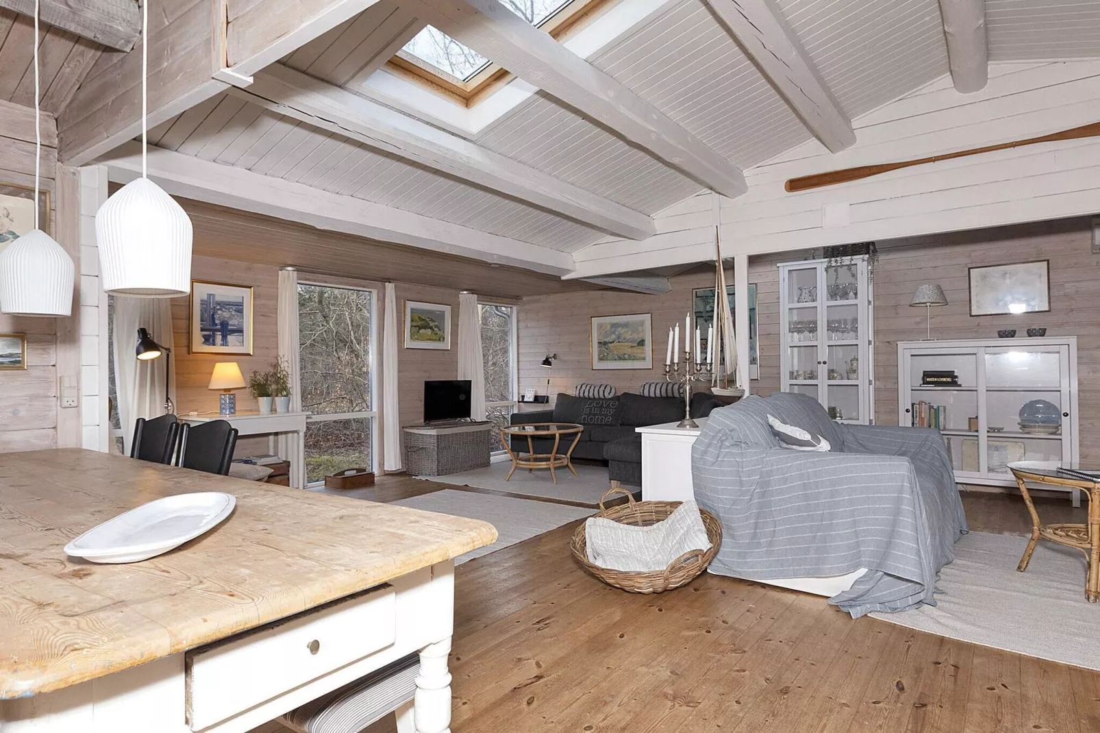 5 person holiday home in Vesløs-By Traum-Indoor