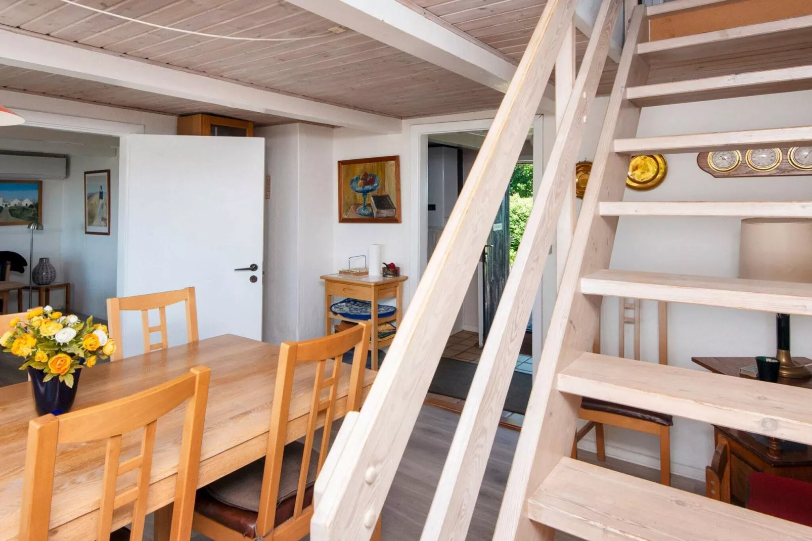 6 person holiday home in Ringkøbing-By Traum-Indoor