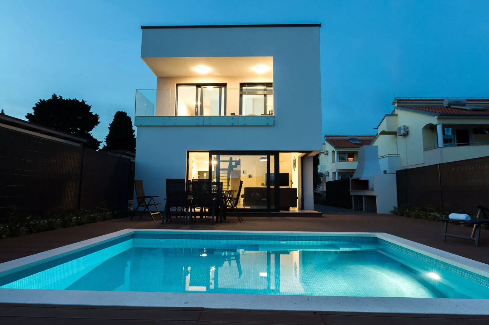 Villa Tuta-Exterior summer