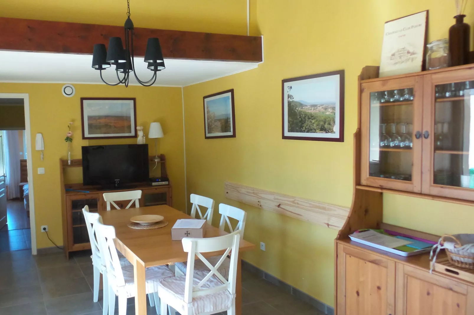 Mas de Montbrun-Dining room