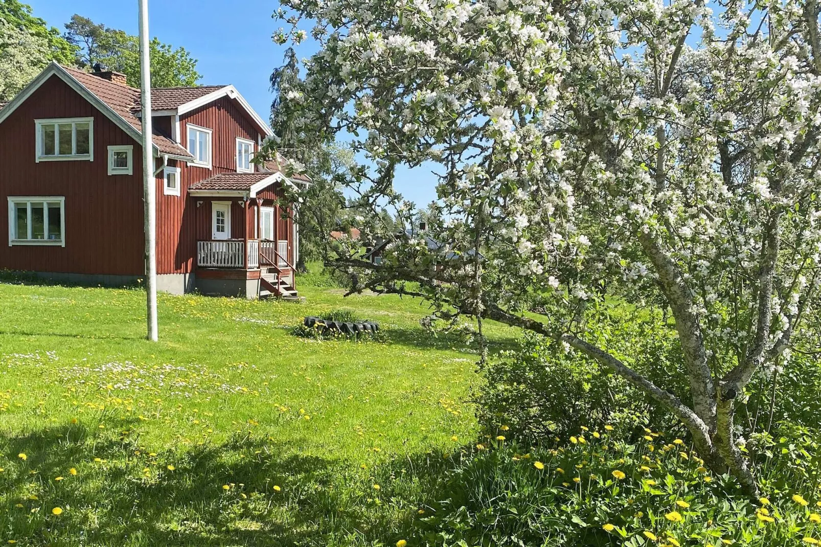 8 person holiday home in ANNEBY-By Traum