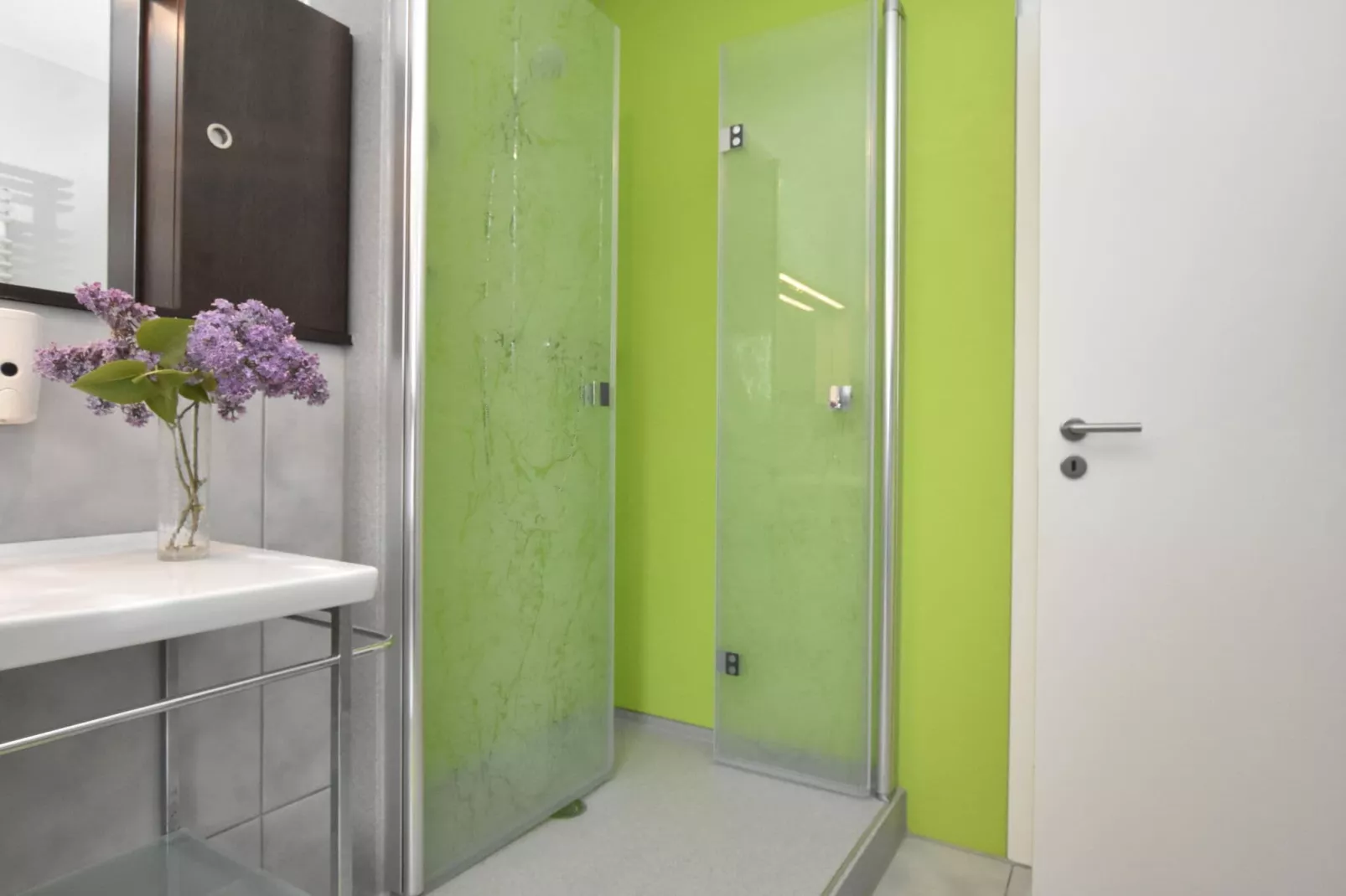 Bastorfer Weg-Bathroom