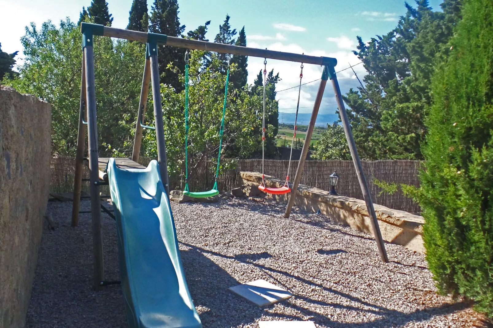 Mas de Montbrun-Gardens summer