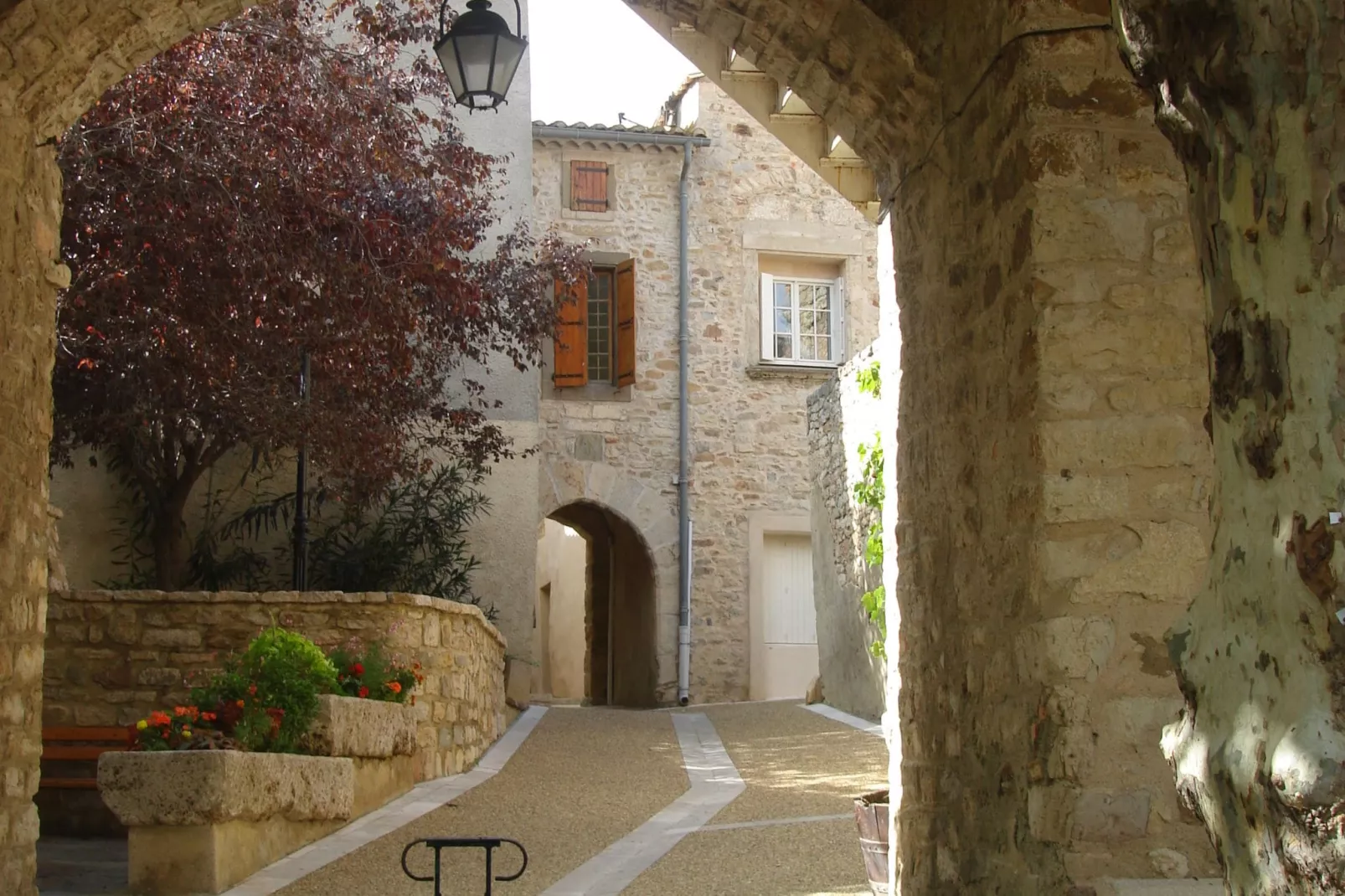 Mas de Montbrun-Areas summer 1km