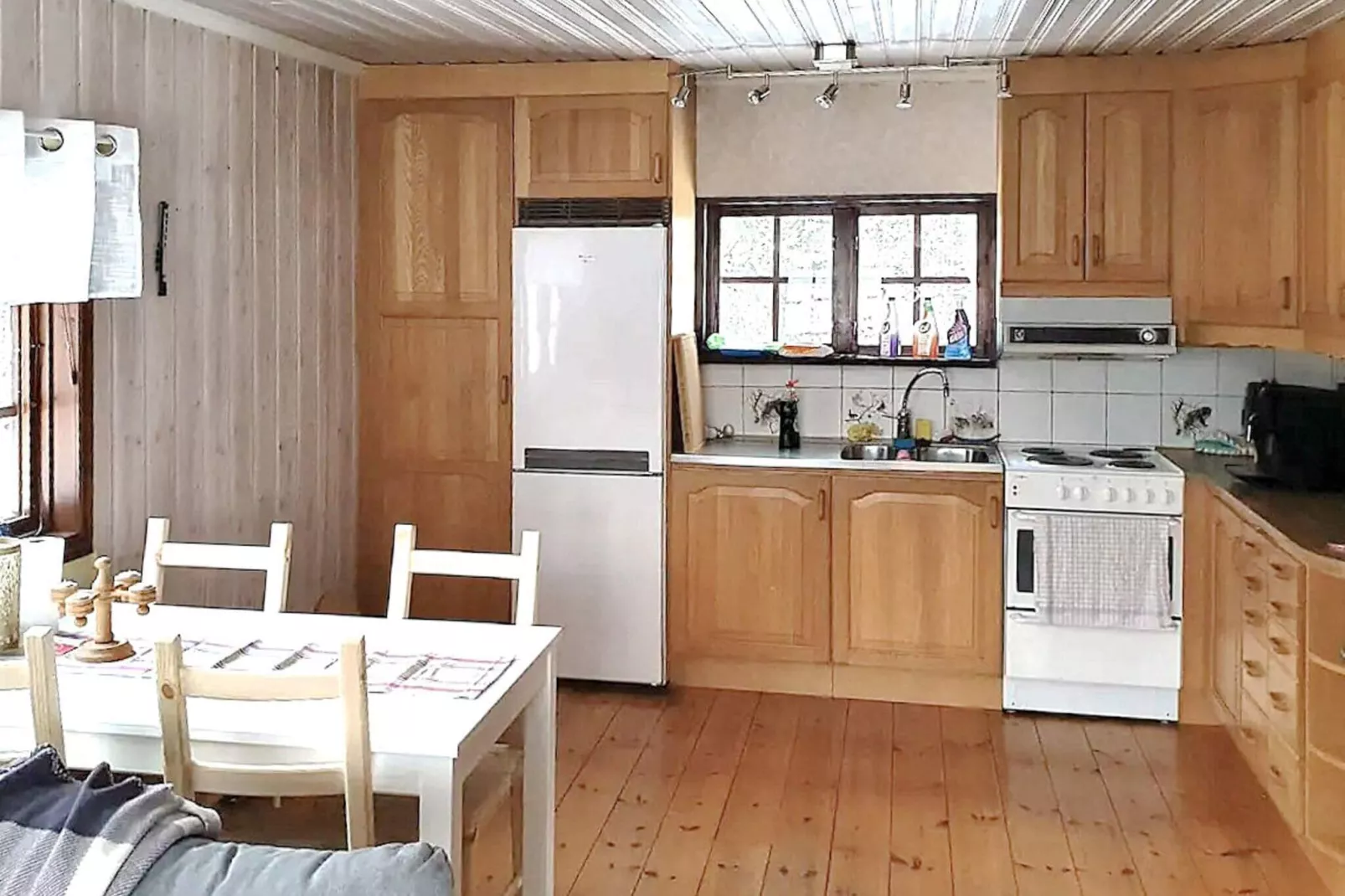 5 person holiday home in JÄDRAÅS-By Traum