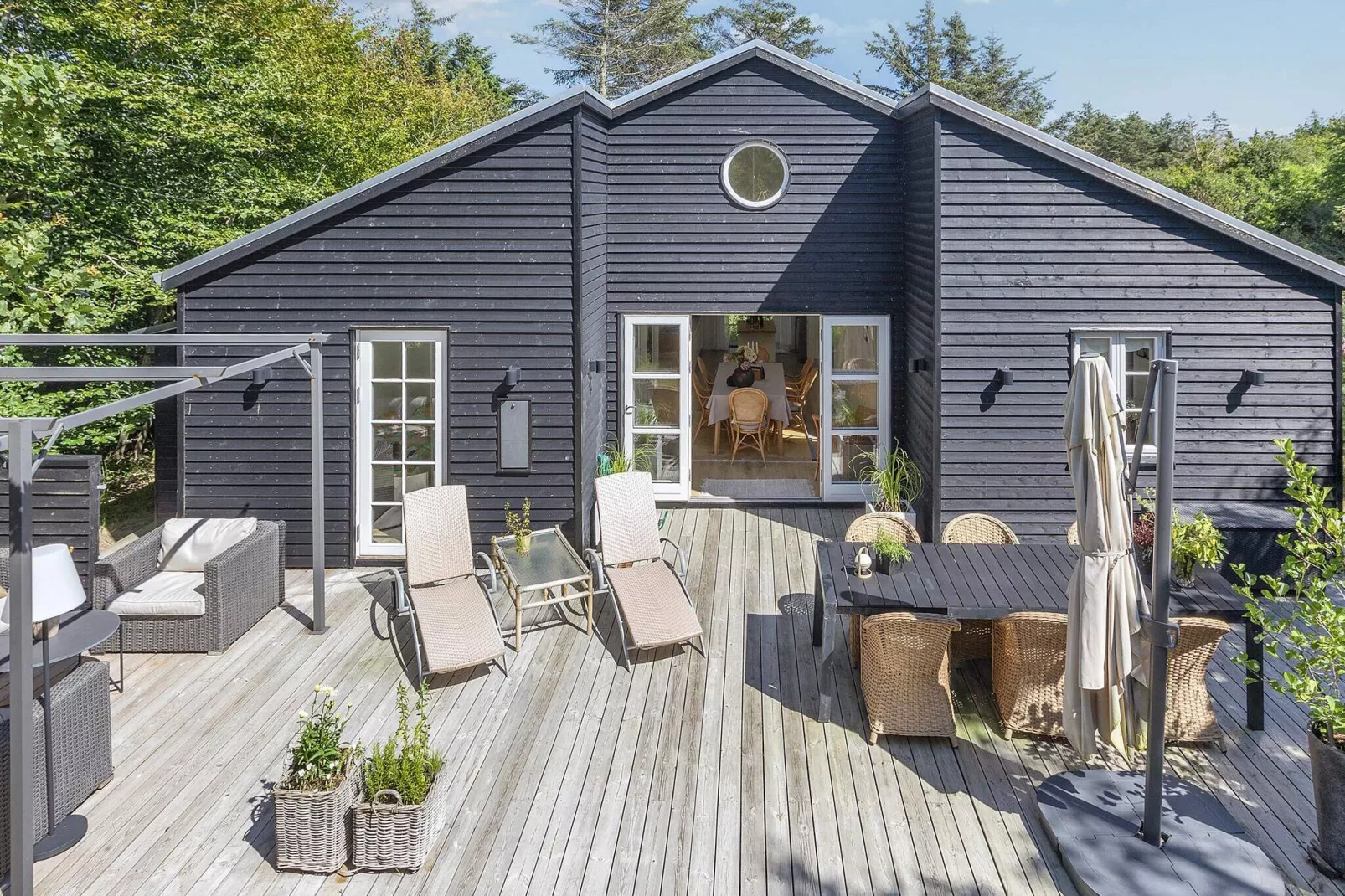6 person holiday home in Blokhus-By Traum