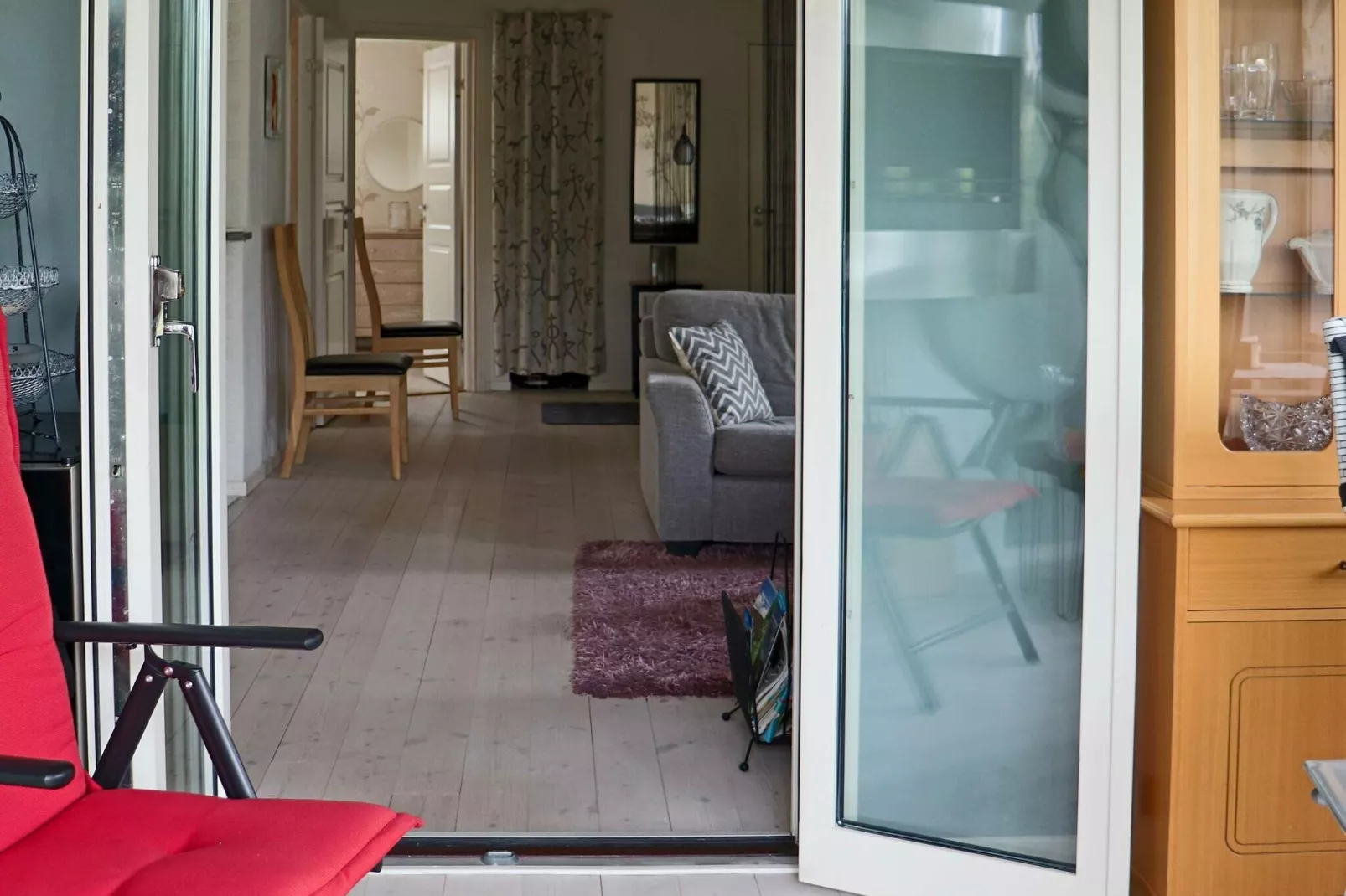 Modern holiday home with garden-By Traum-Indoor