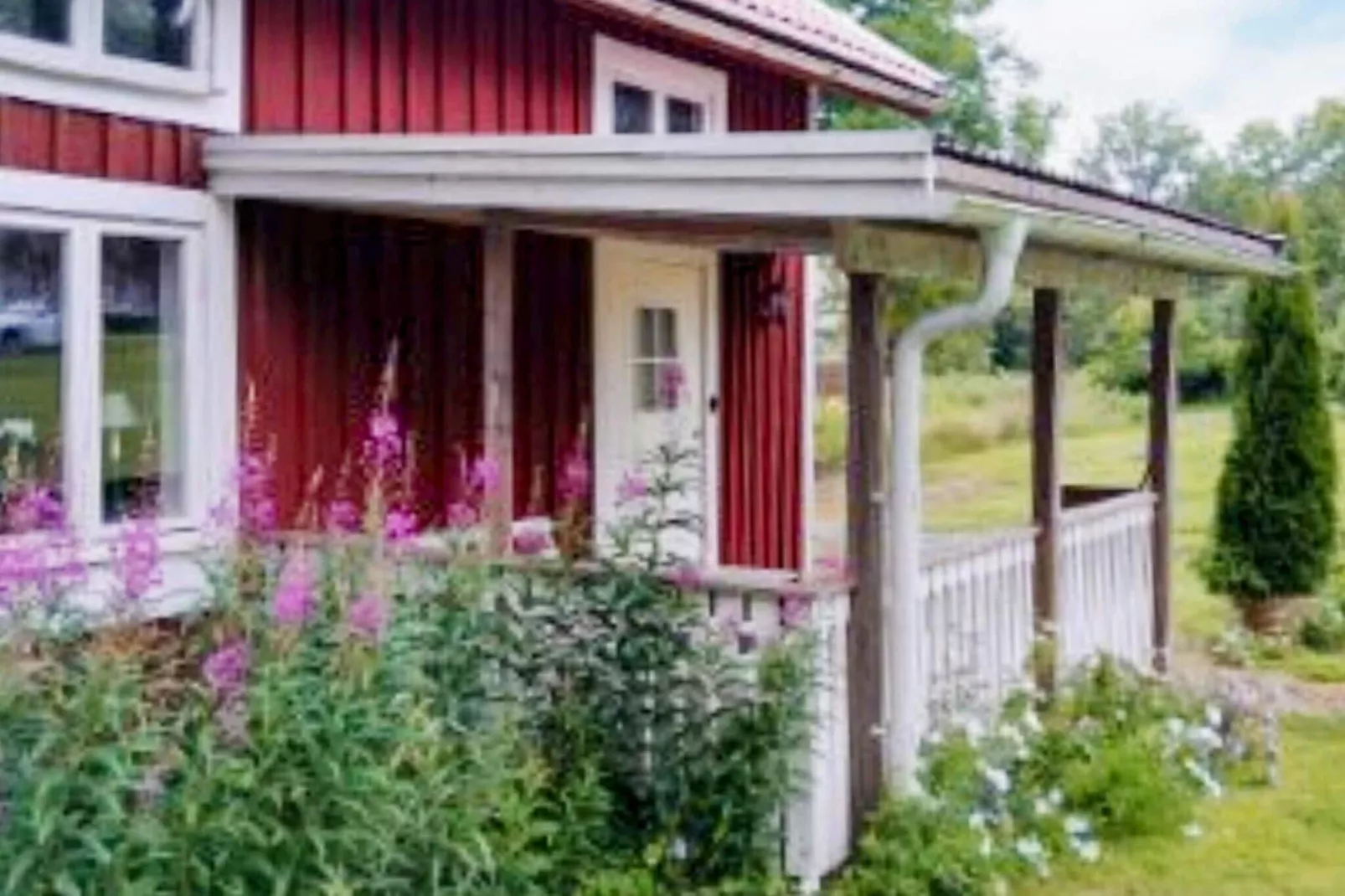 4 person holiday home in HOVMANTORP-Outdoor