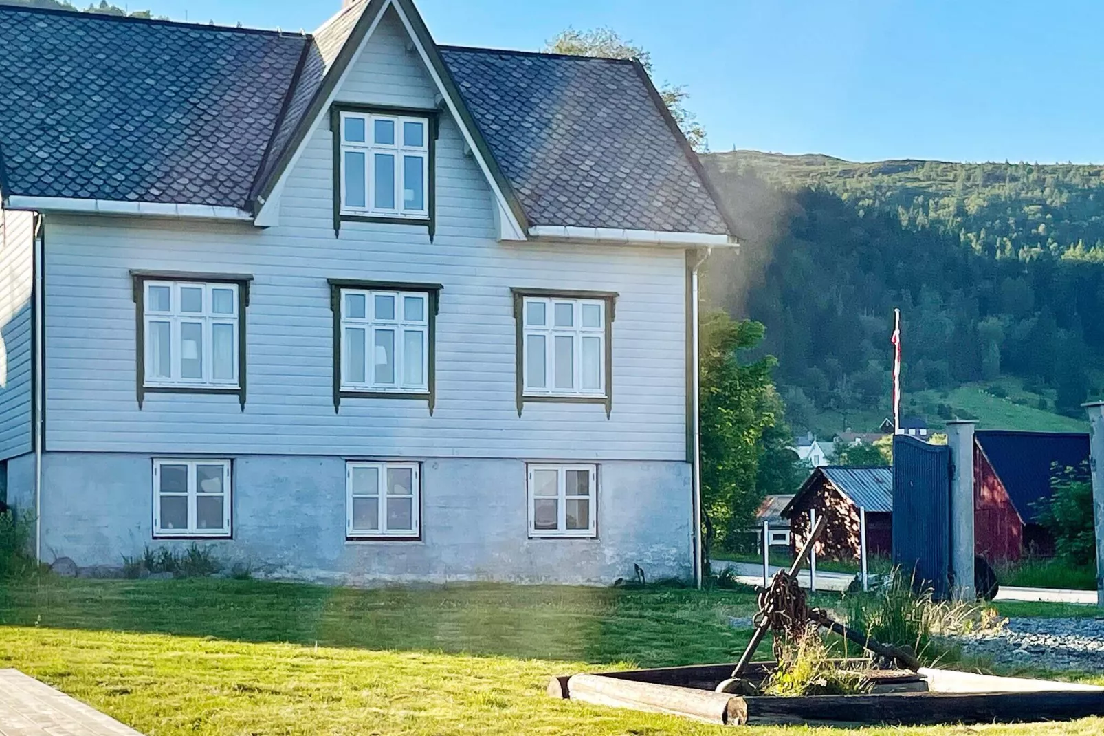 7 person holiday home in GURSKØY