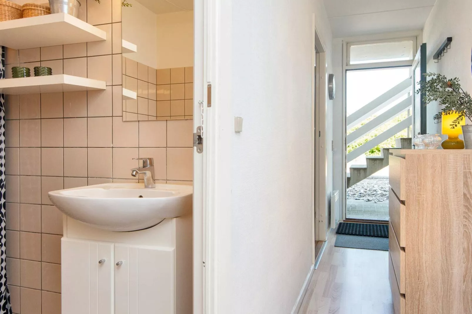 2 person holiday home in Ringkøbing-By Traum-Indoor