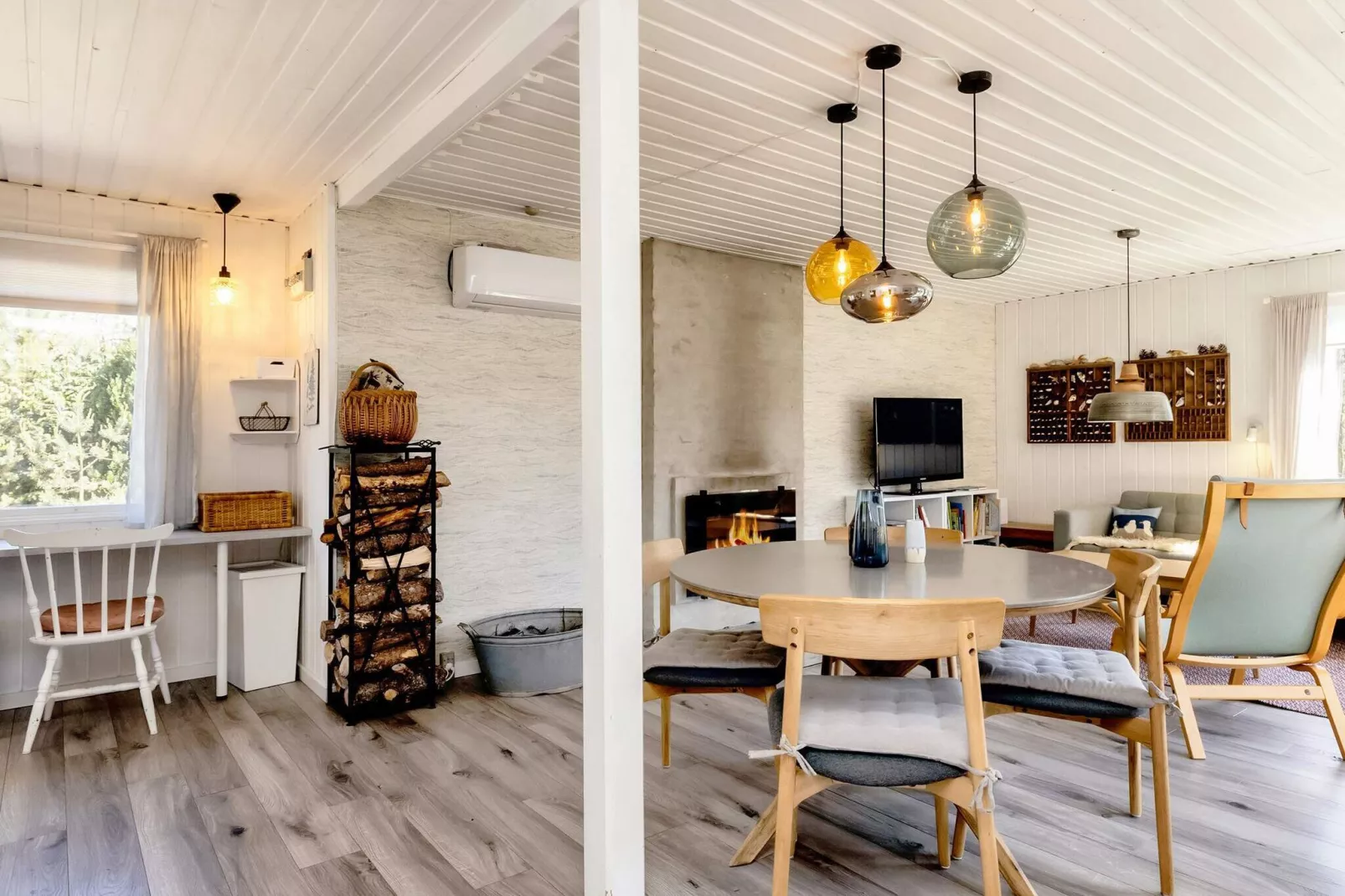 6 person holiday home in Ålbæk-Indoor
