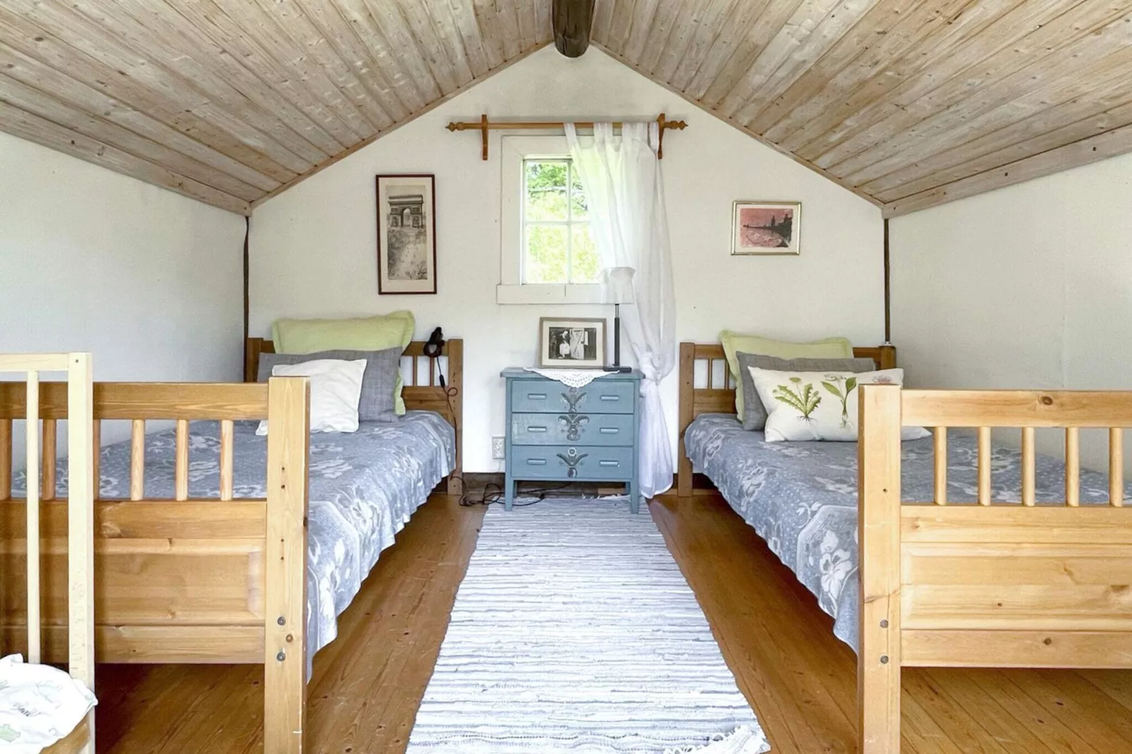 4 person holiday home in KOLMÅRDEN-Indoor