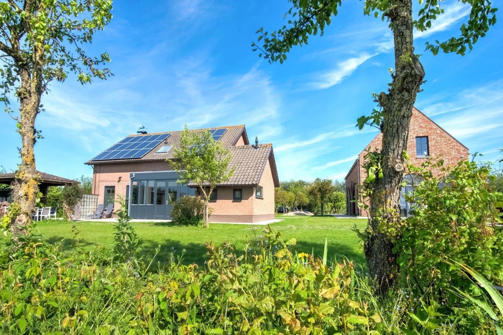 Het Zwarte Anker-Gardens summer