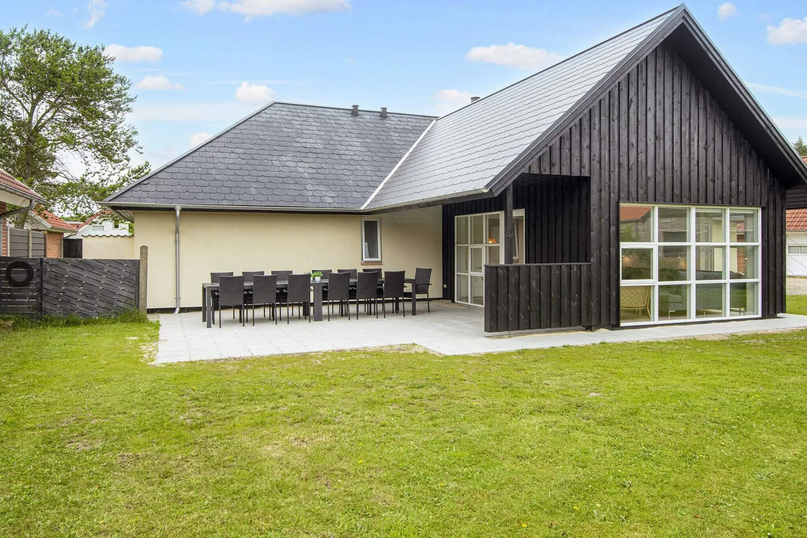 7 vær.,hus,2 badev.,1 plan-Outdoor
