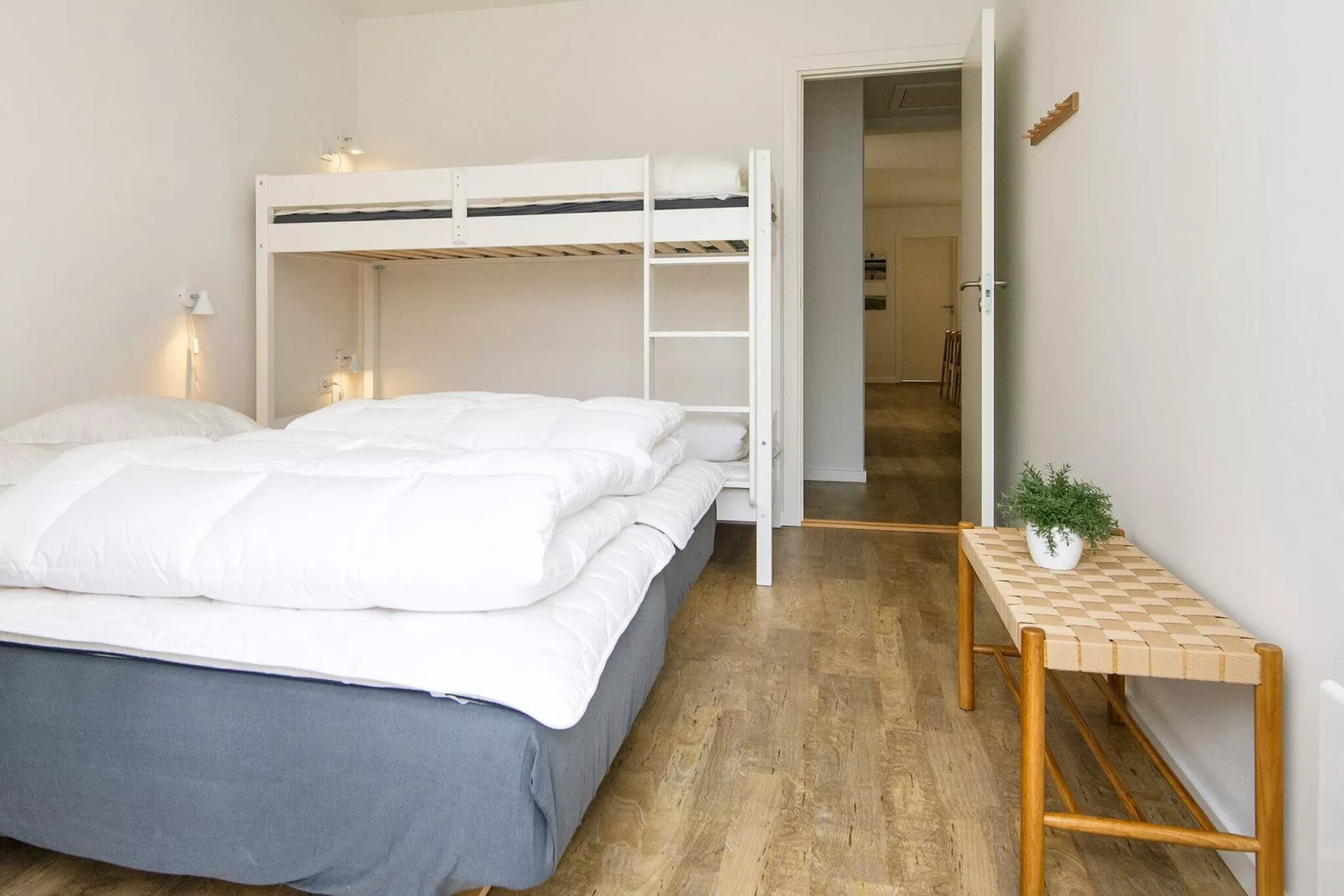 7 vær.,hus,2 badev.,1 plan-Indoor