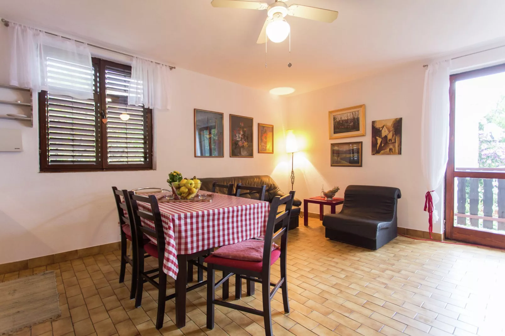 Apartment Matija 1-Dining room