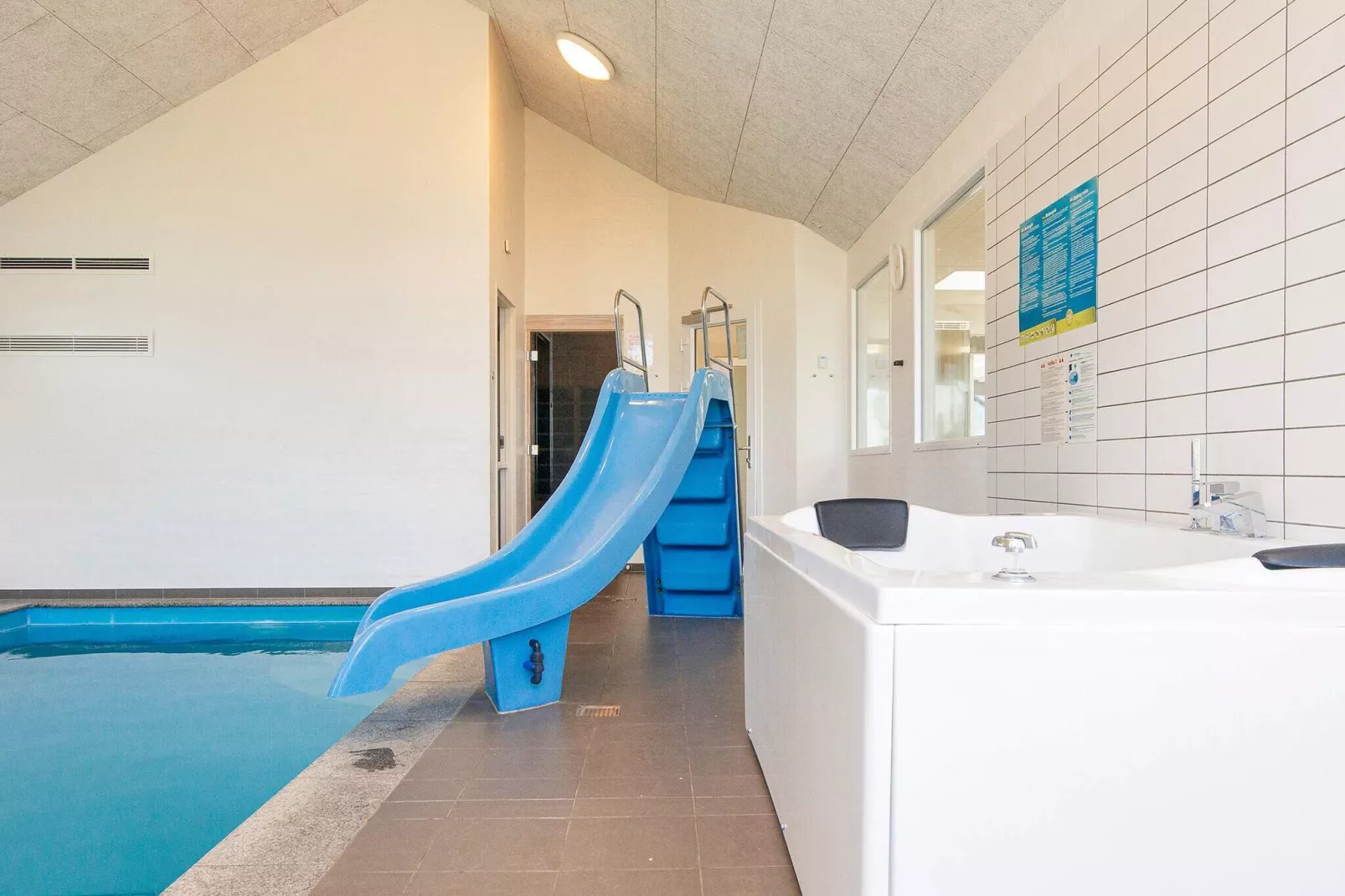 20 person holiday home in Glesborg-Pool