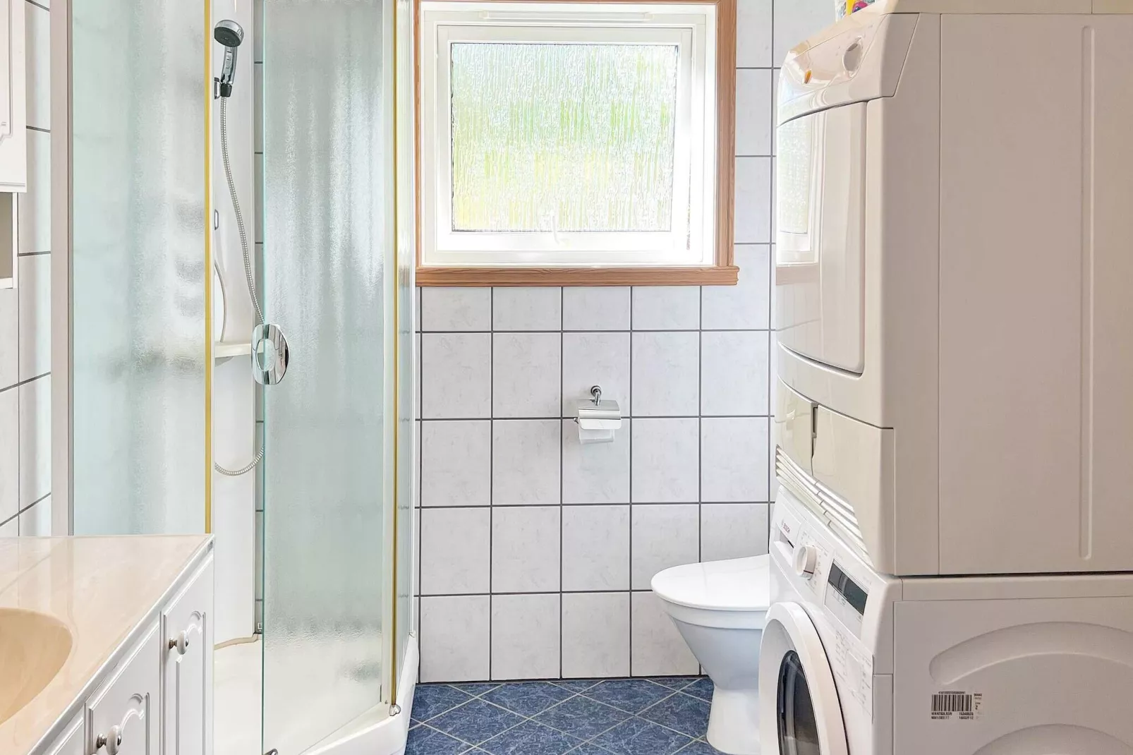 HUS NR. 2-Indoor