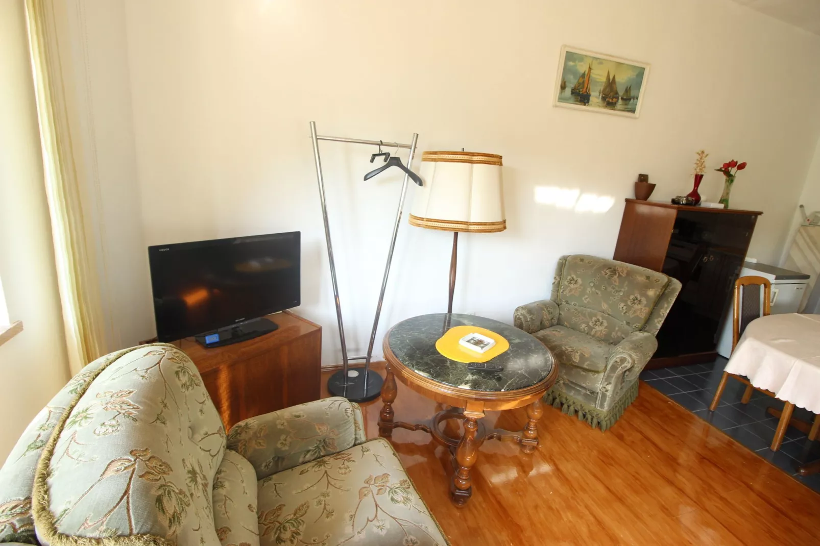 Apartman Doka-Living room