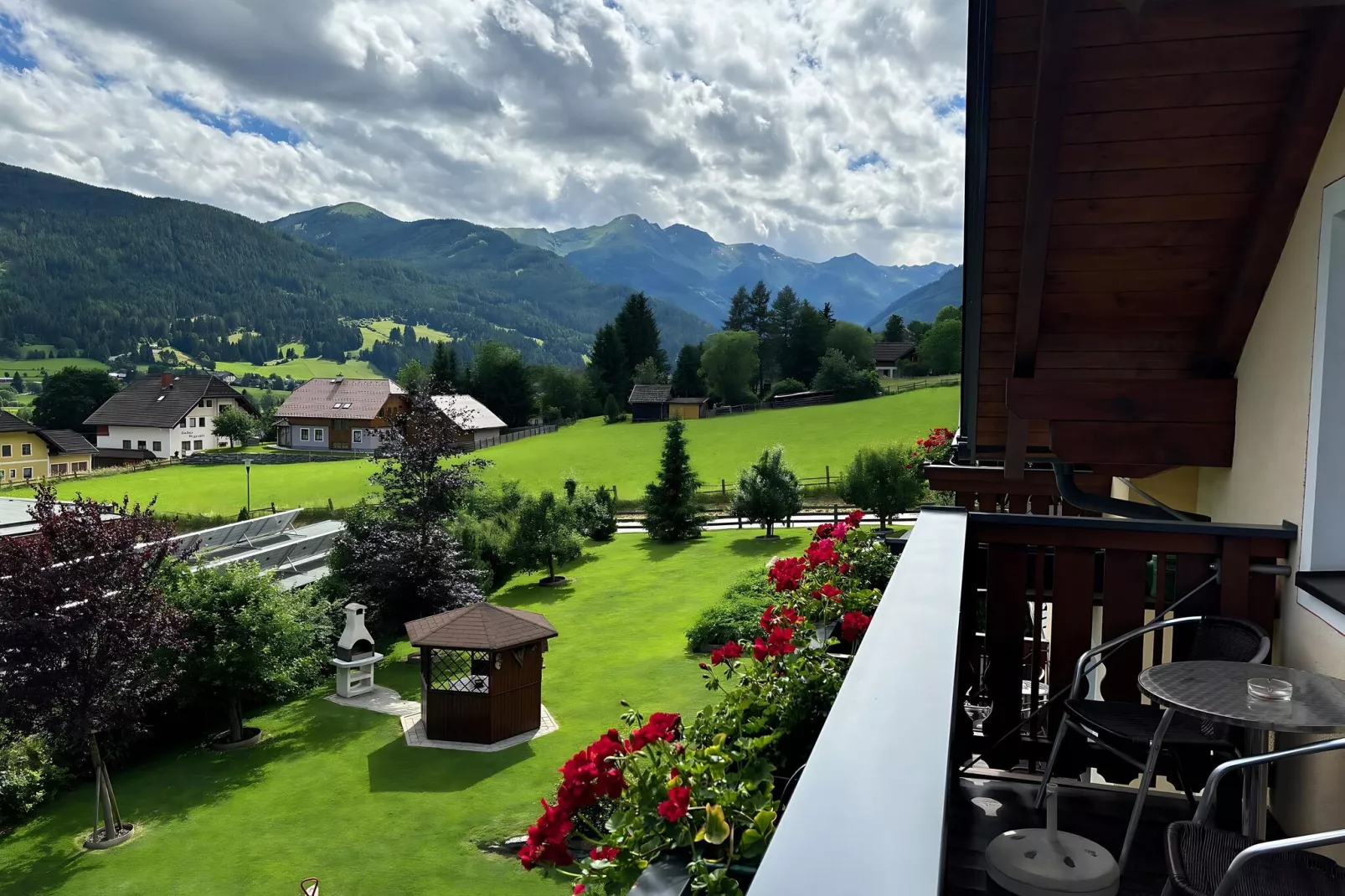Katschbergblick App 1 und 2-Terrace balcony