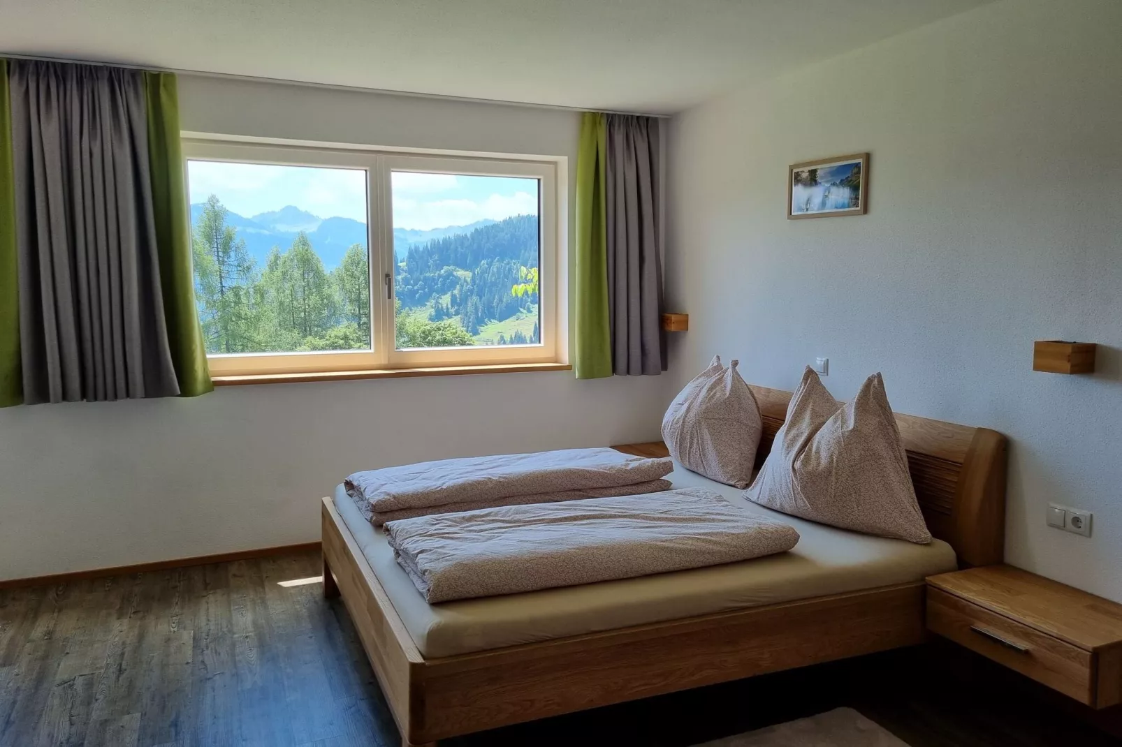 Apartment Bergblick-Bedroom
