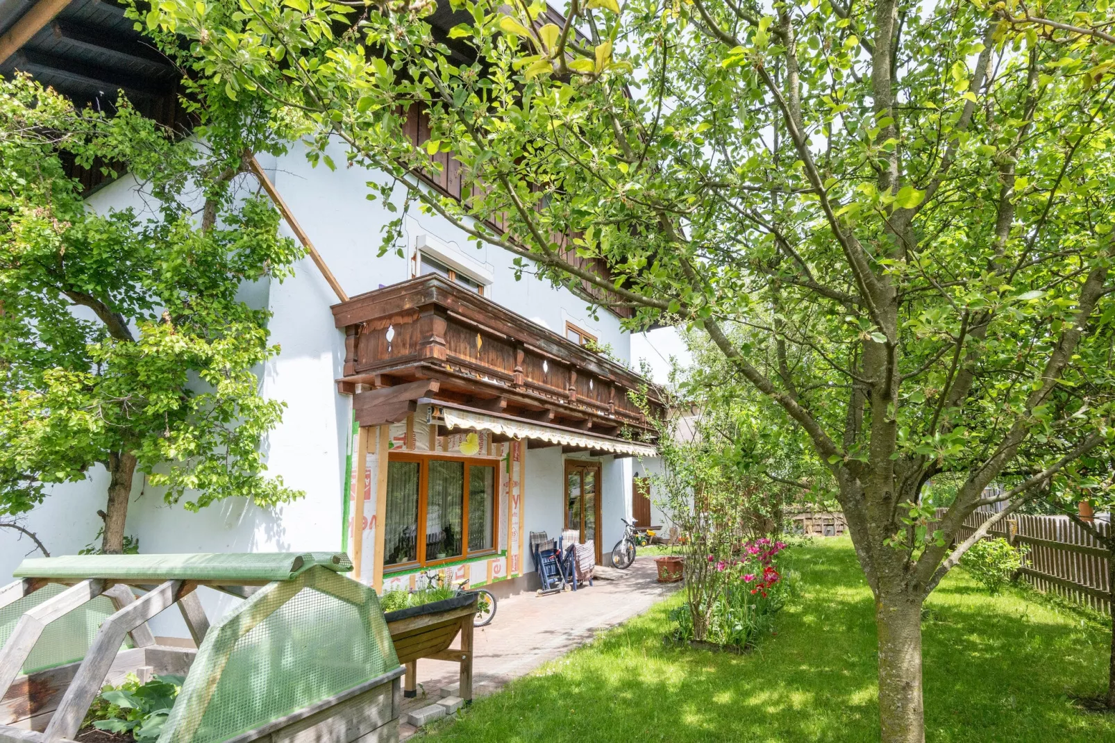 Apartment Klingler-Gardens summer