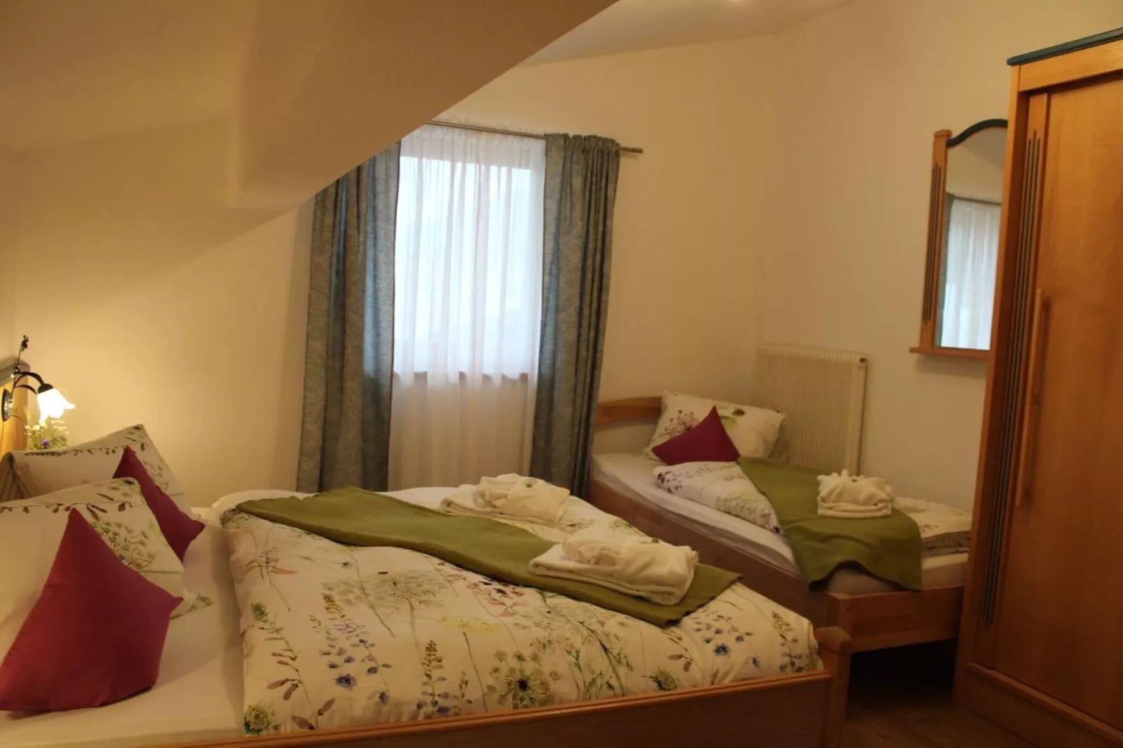 Ferienwohnung am Bio-Bauernhof-Bedroom