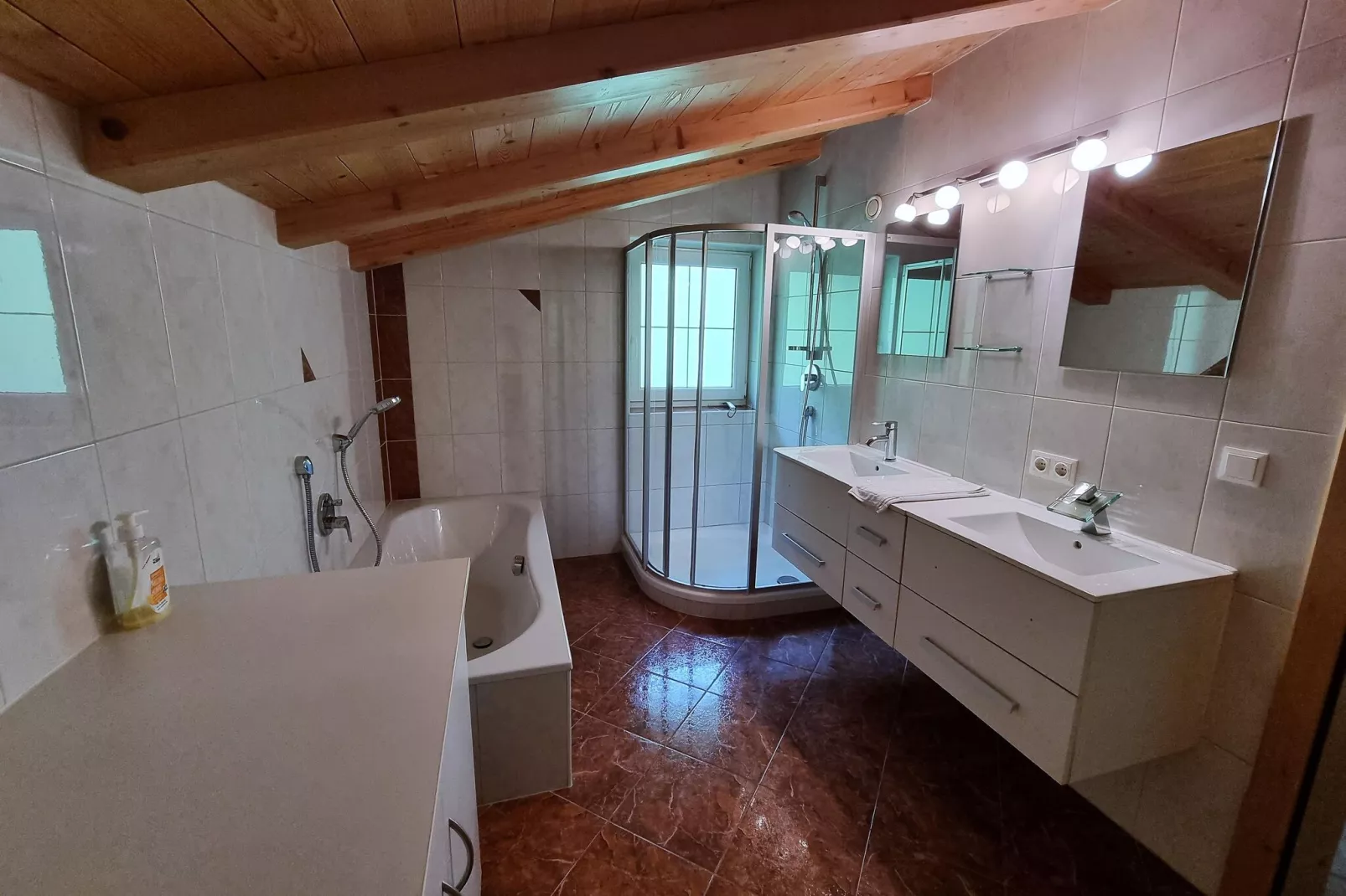 Ferienhaus Enstal-Bathroom