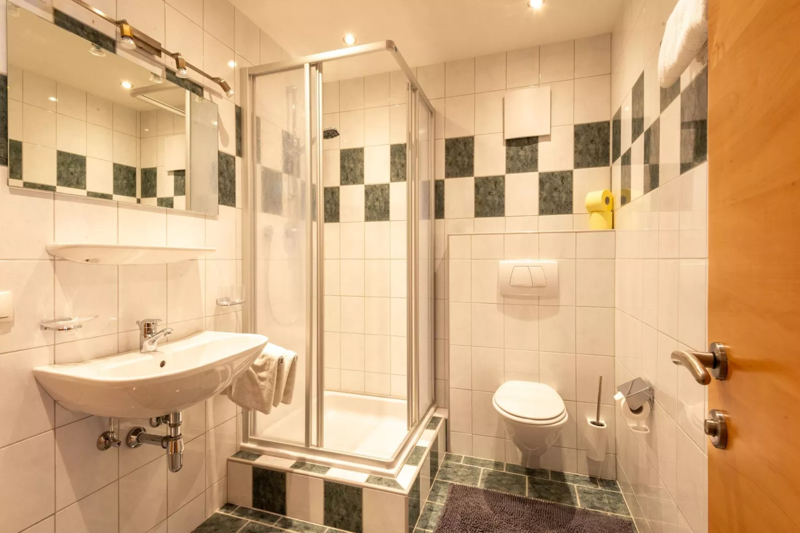 Björn-Bathroom