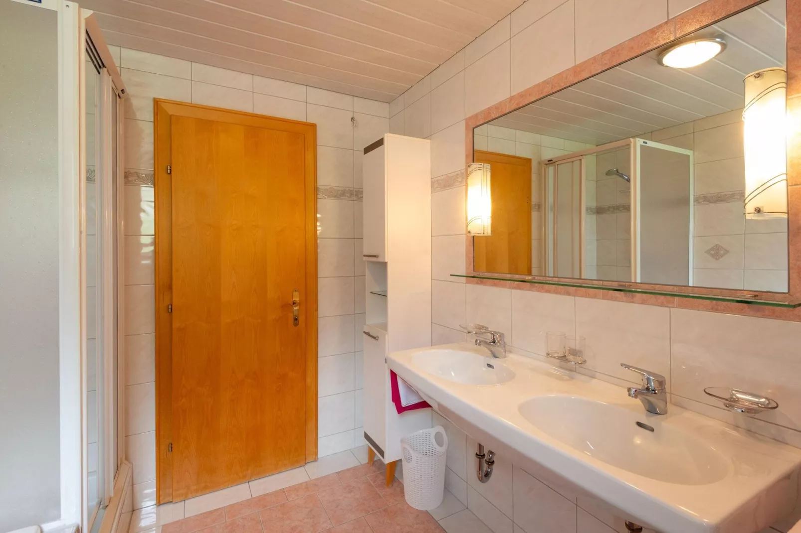 Seeberger-Bathroom