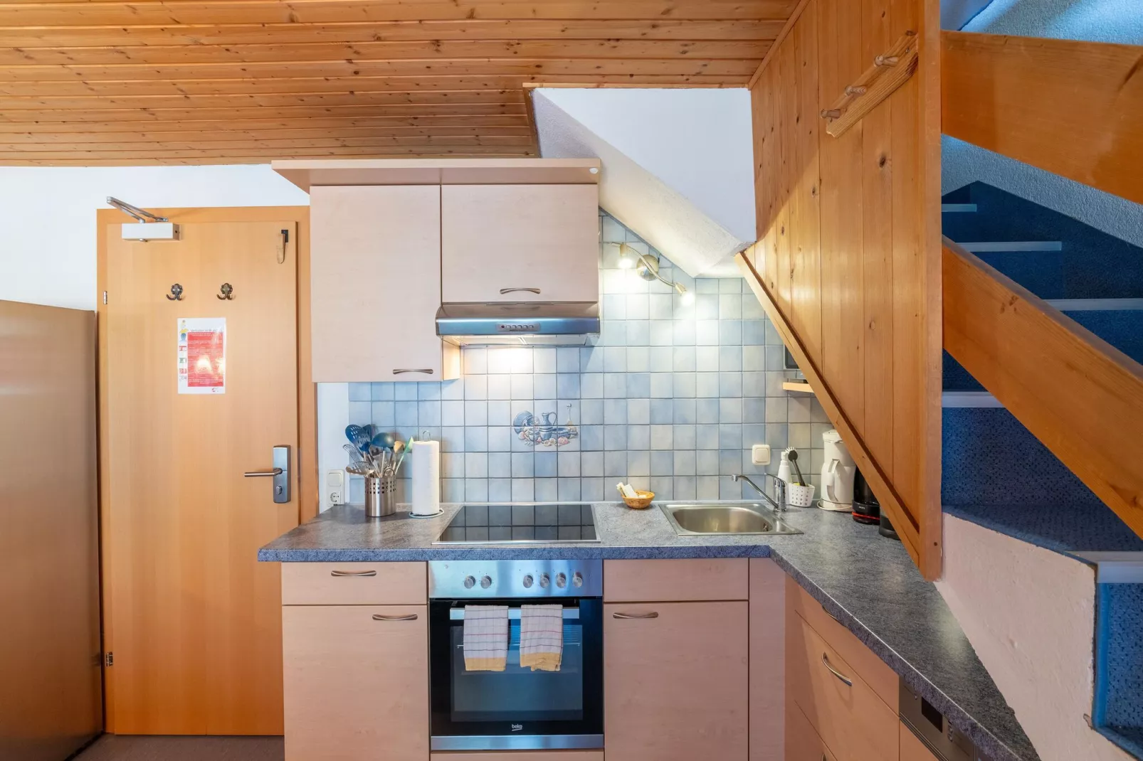 Apartment 4-6/3-Küche