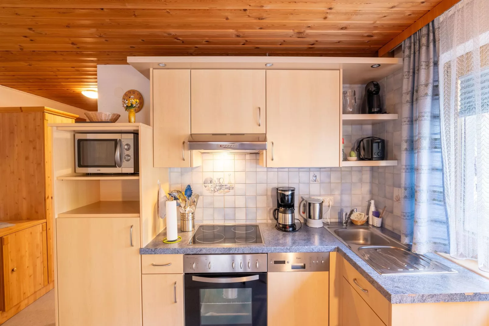Apartment 2-Kitchen
