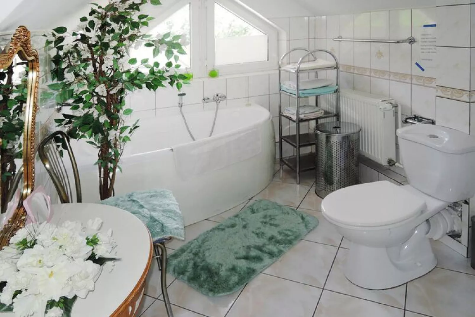 Holiday home in Nowe Warpno - Rosarotes Haus for 6 persons-Bathroom