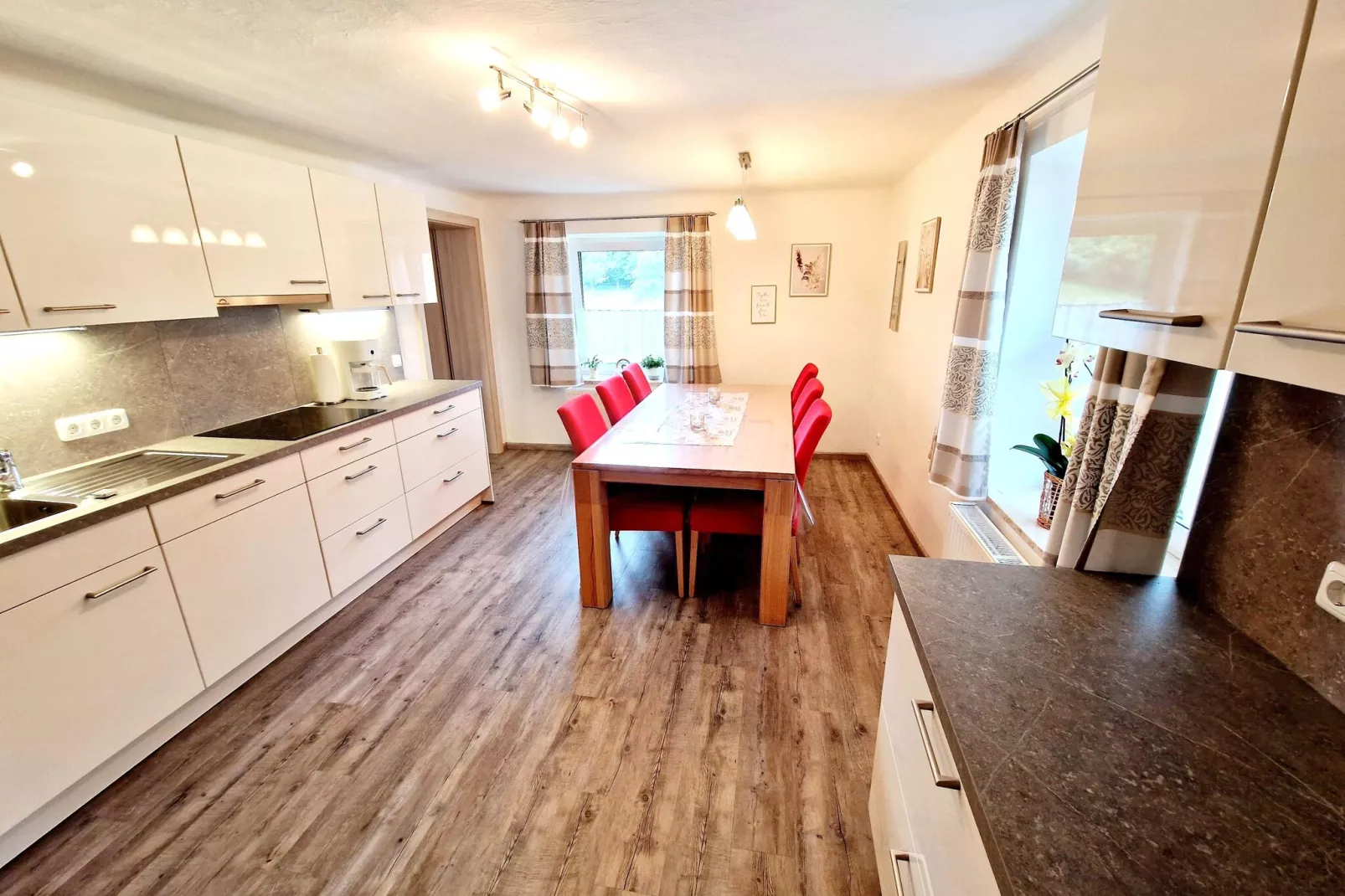 Bettinas Ferienwohnung OG-Cuisine