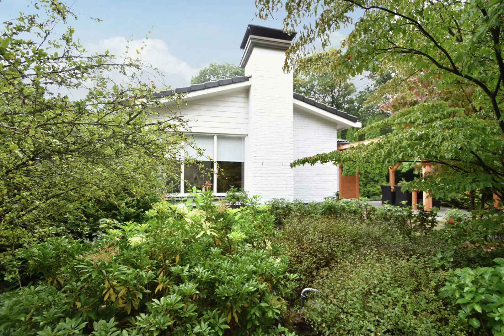 't Woudhuis-Exterior summer
